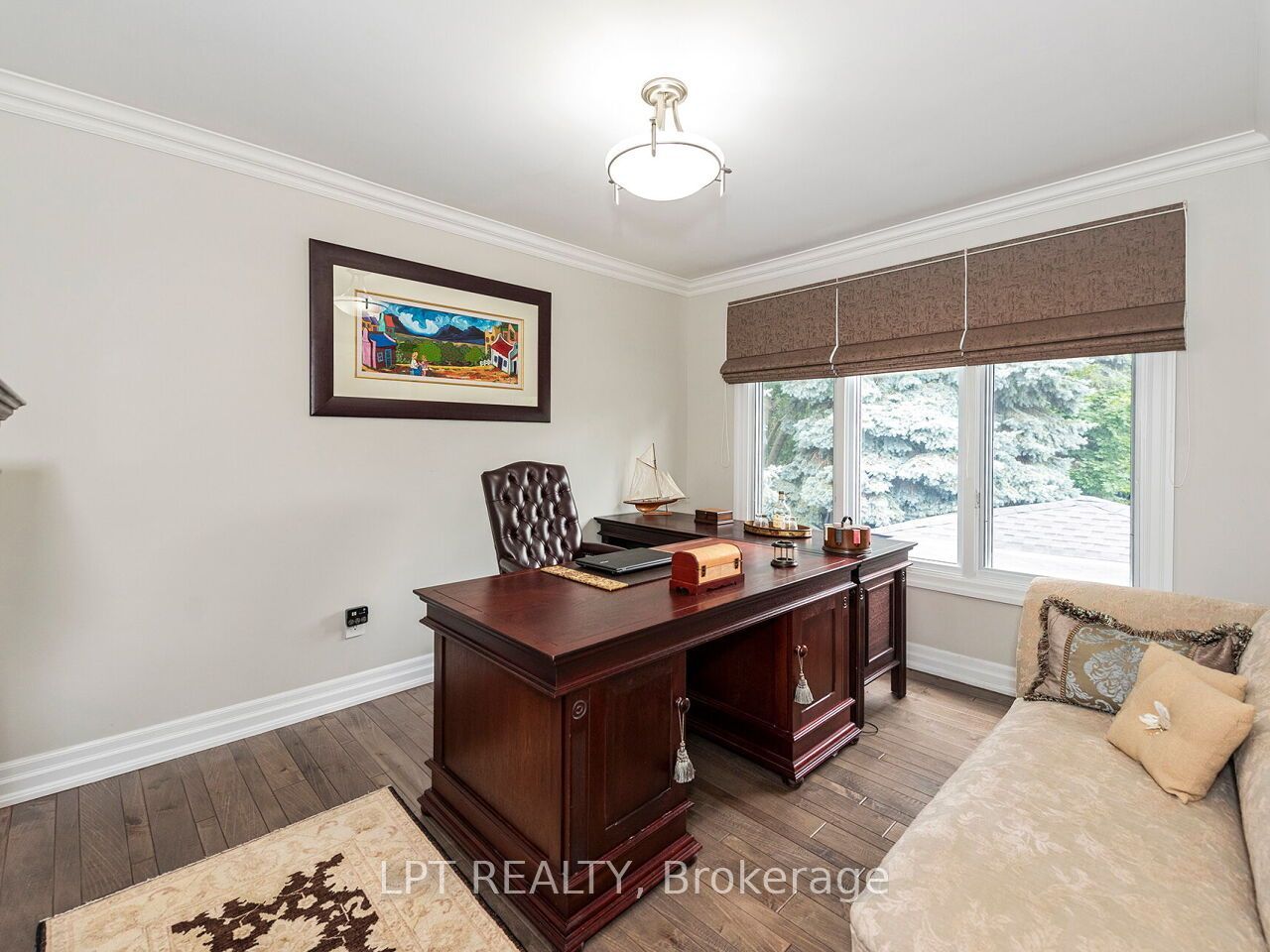 493 Tipperton Crescent Property Photo 35