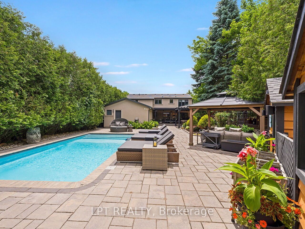 493 Tipperton Crescent Property Photo 49