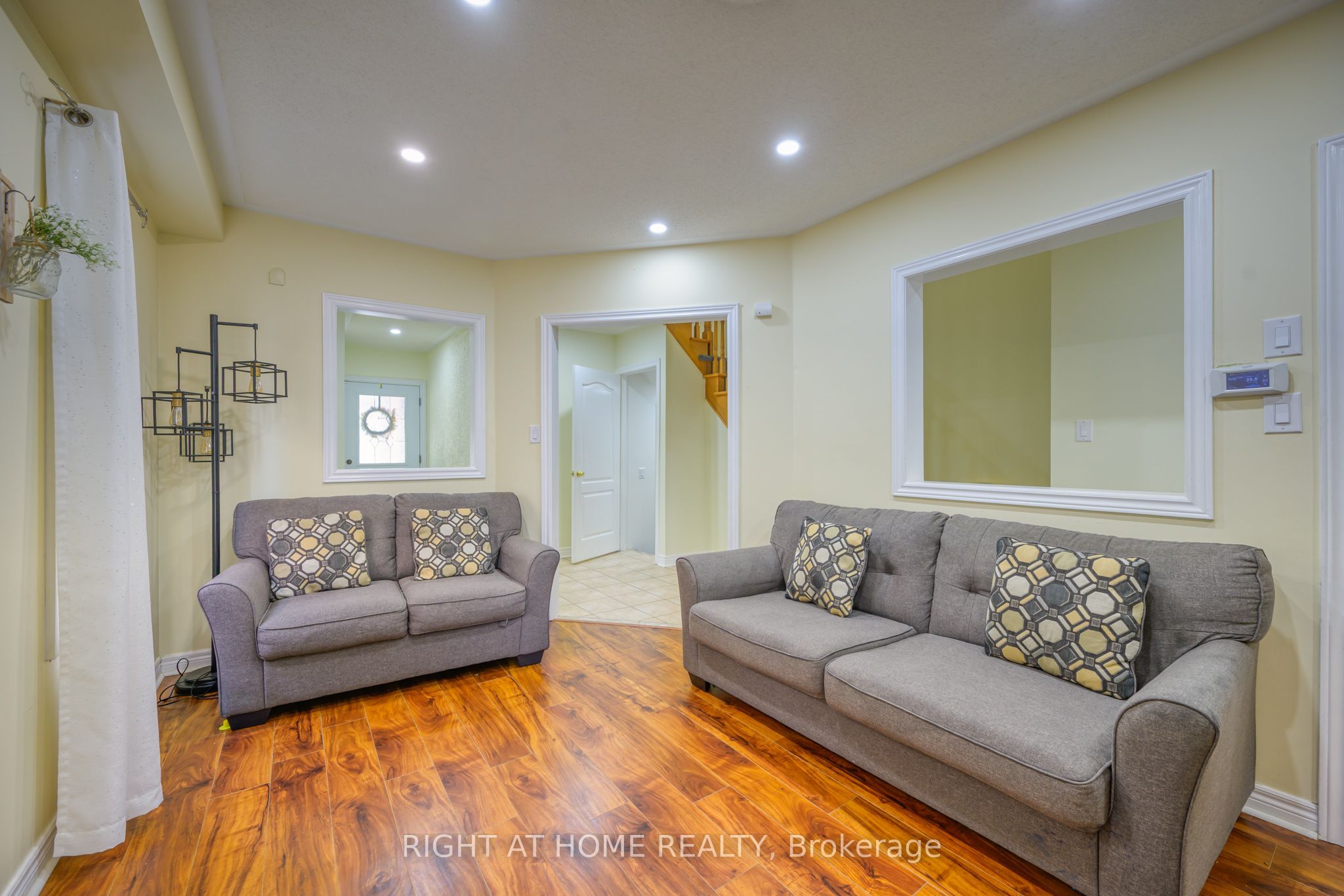6683 Opera Glass Crescent Property Photo 9