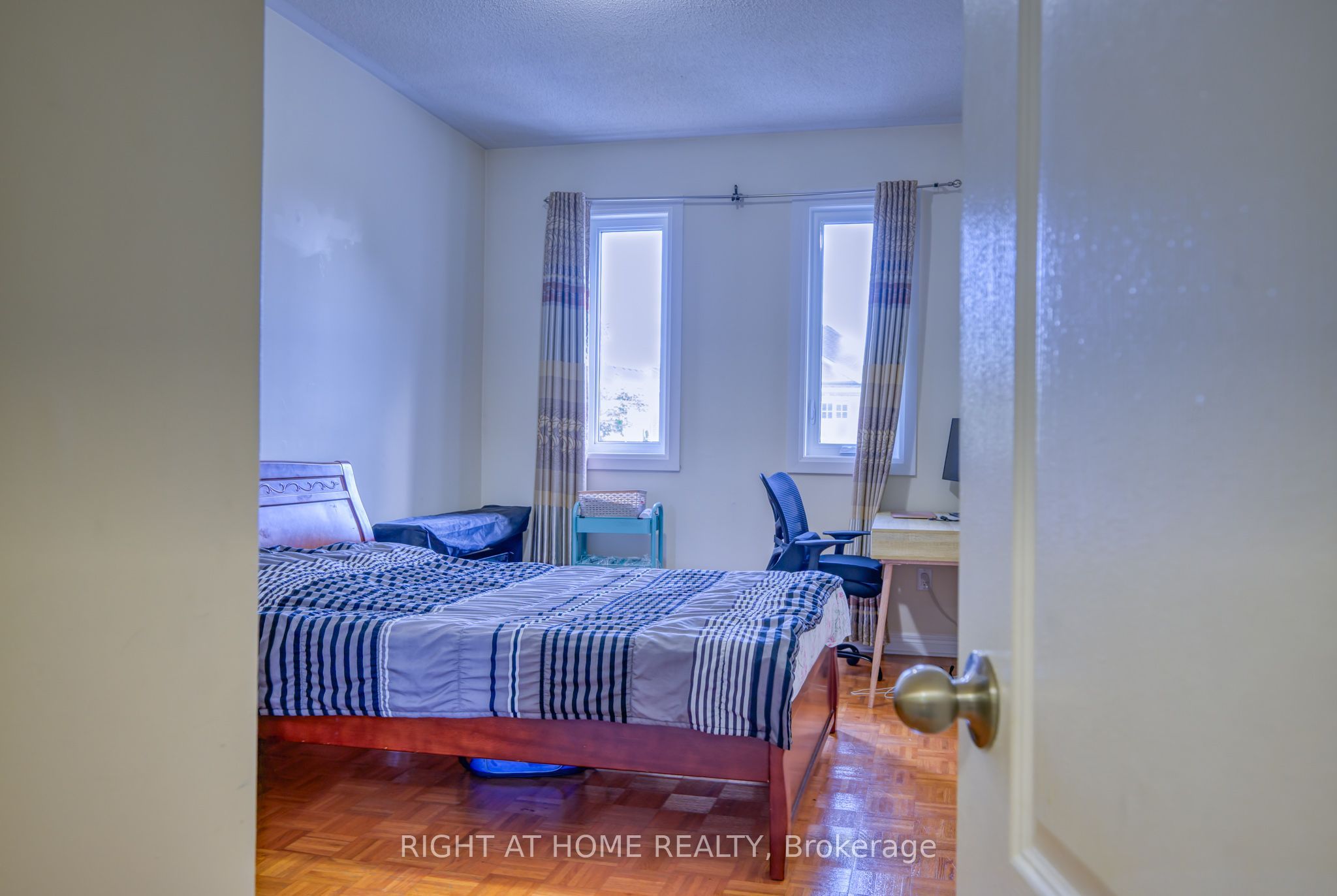 6683 Opera Glass Crescent Property Photo 31