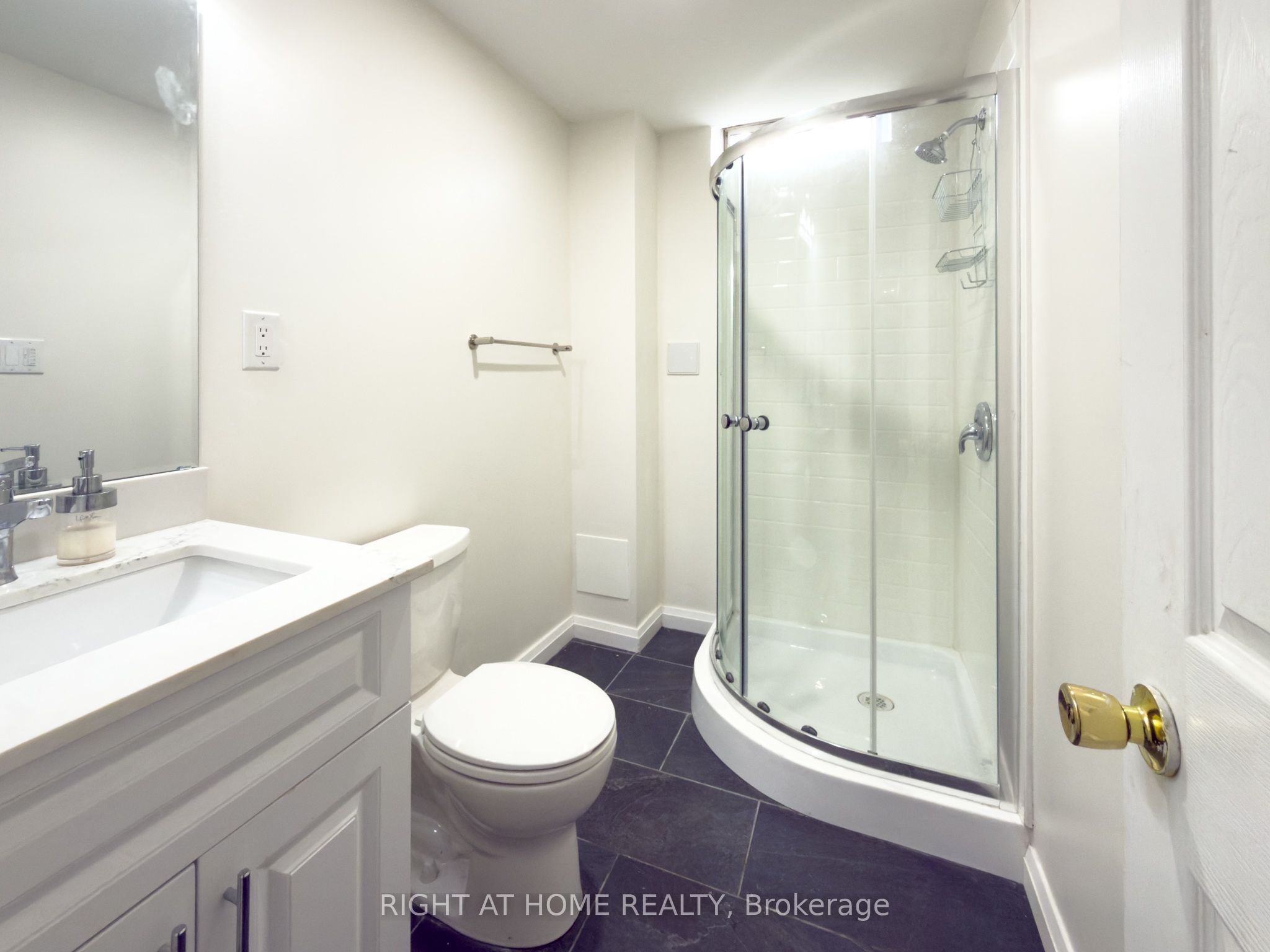 6683 Opera Glass Crescent Property Photo 38