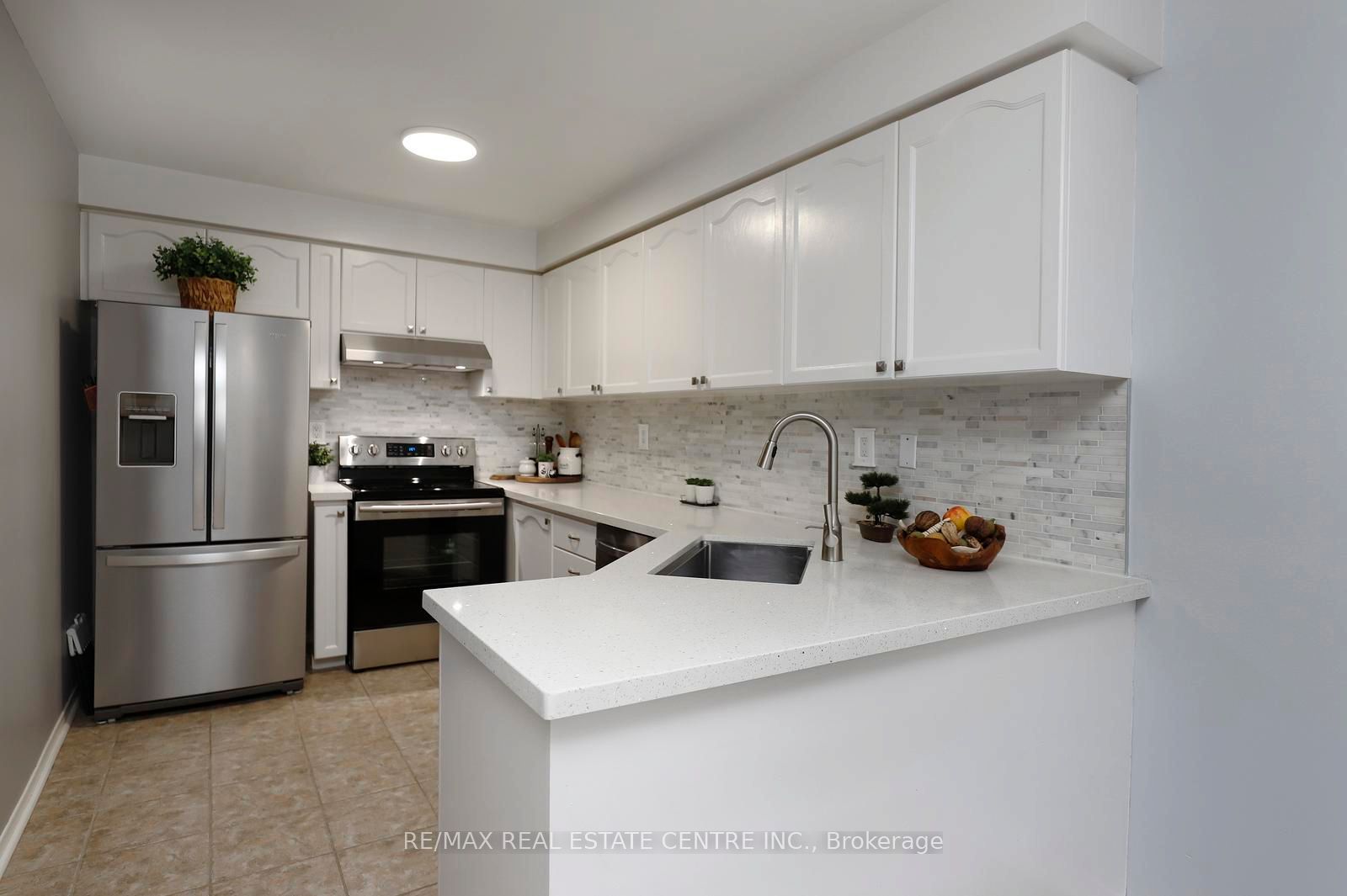 2022 Atkinson Drive 26 Property Photo 10