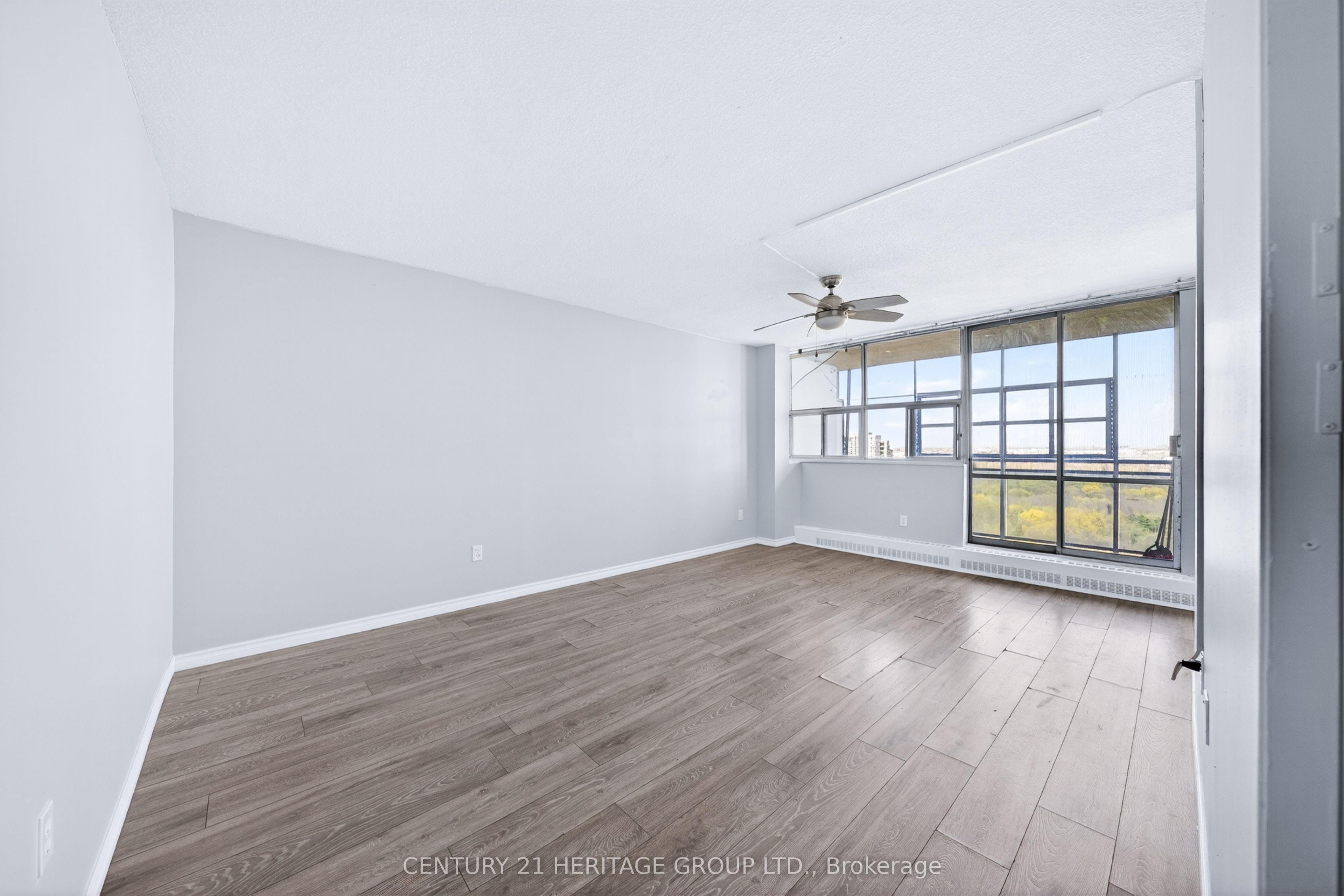 2645 Kipling Avenue 1601 Property Photo 17
