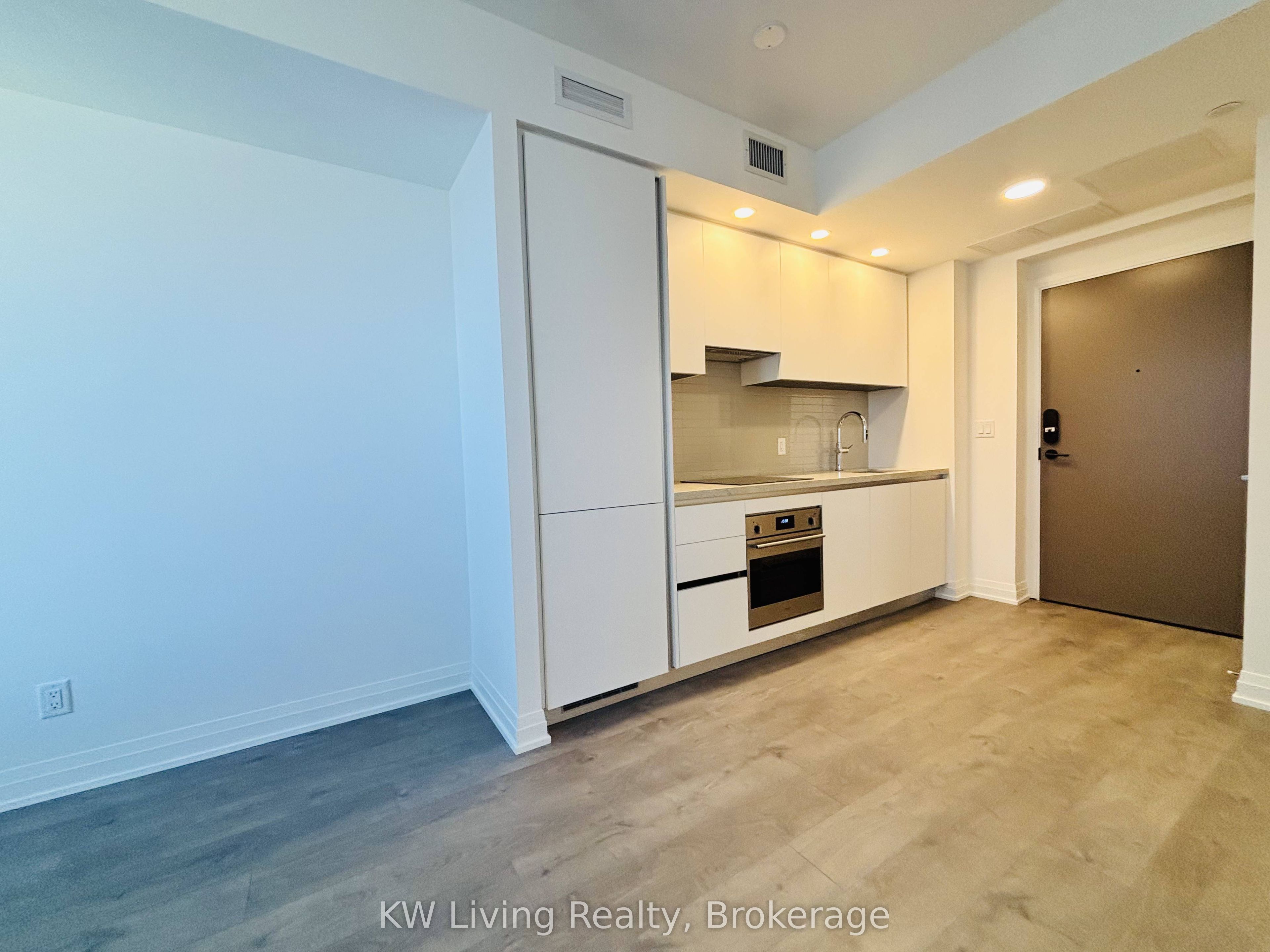 4015 The Exchange 2308 Property Photo 12