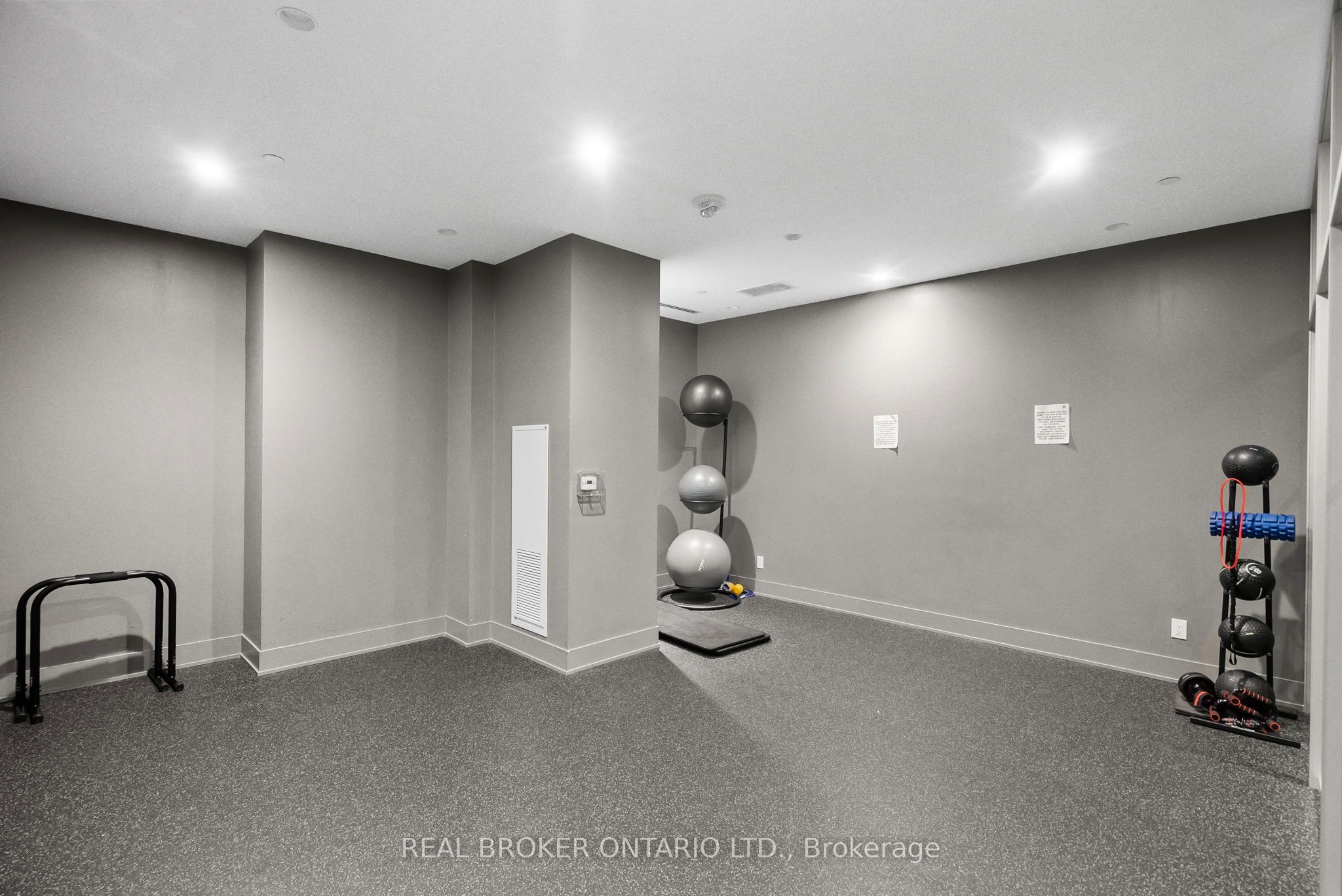 1787 St Clair Avenue W 920 Property Photo 35