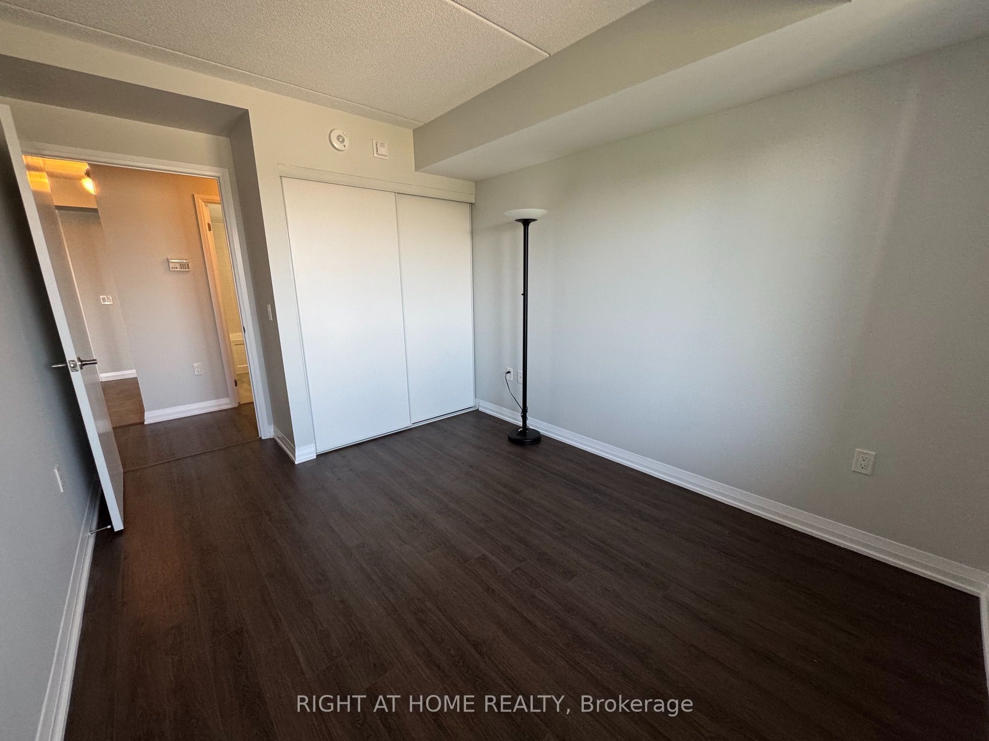 40 Via Rosedale Way 307 Property Photo 11