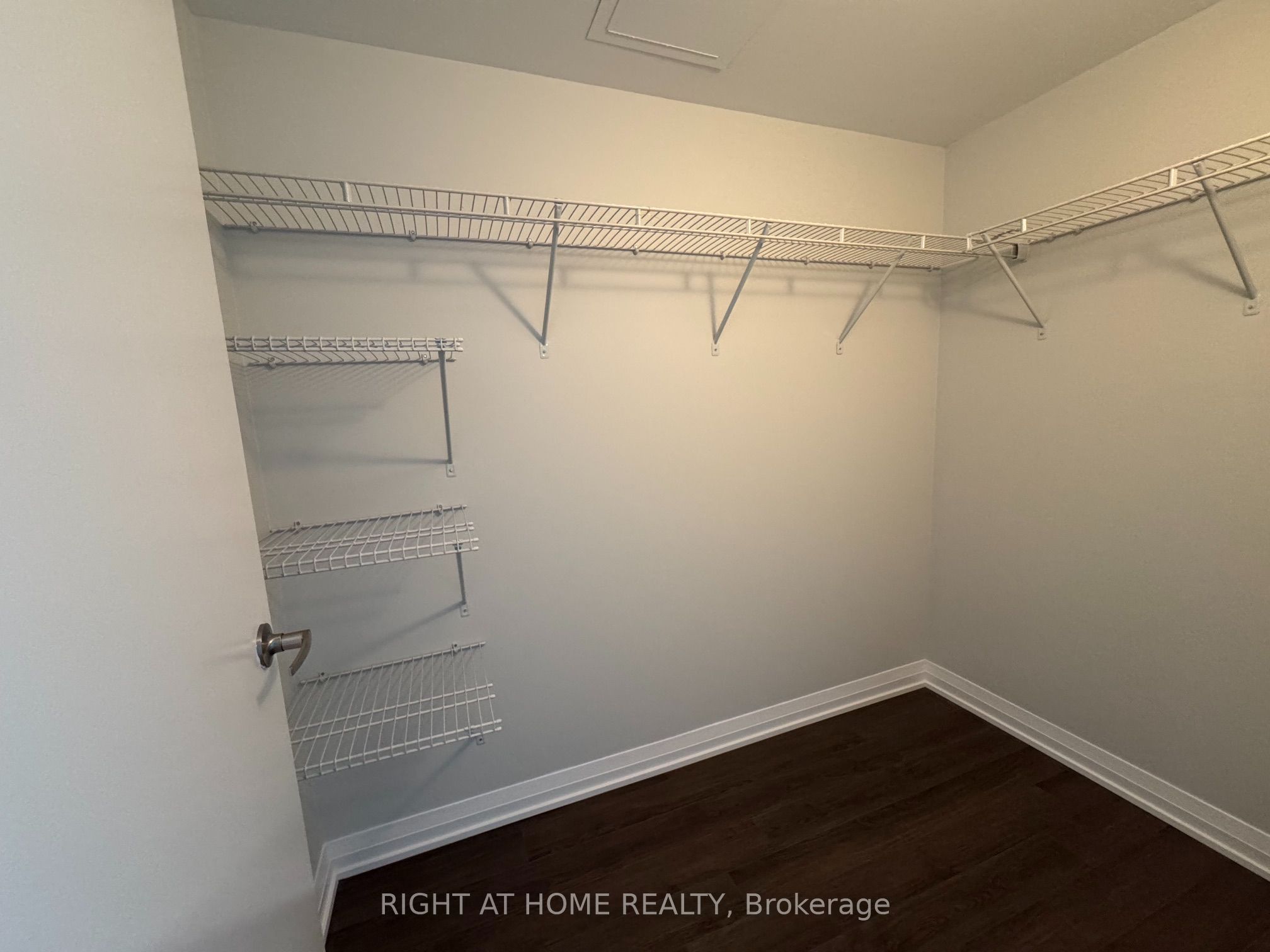 40 Via Rosedale Way 307 Property Photo 16