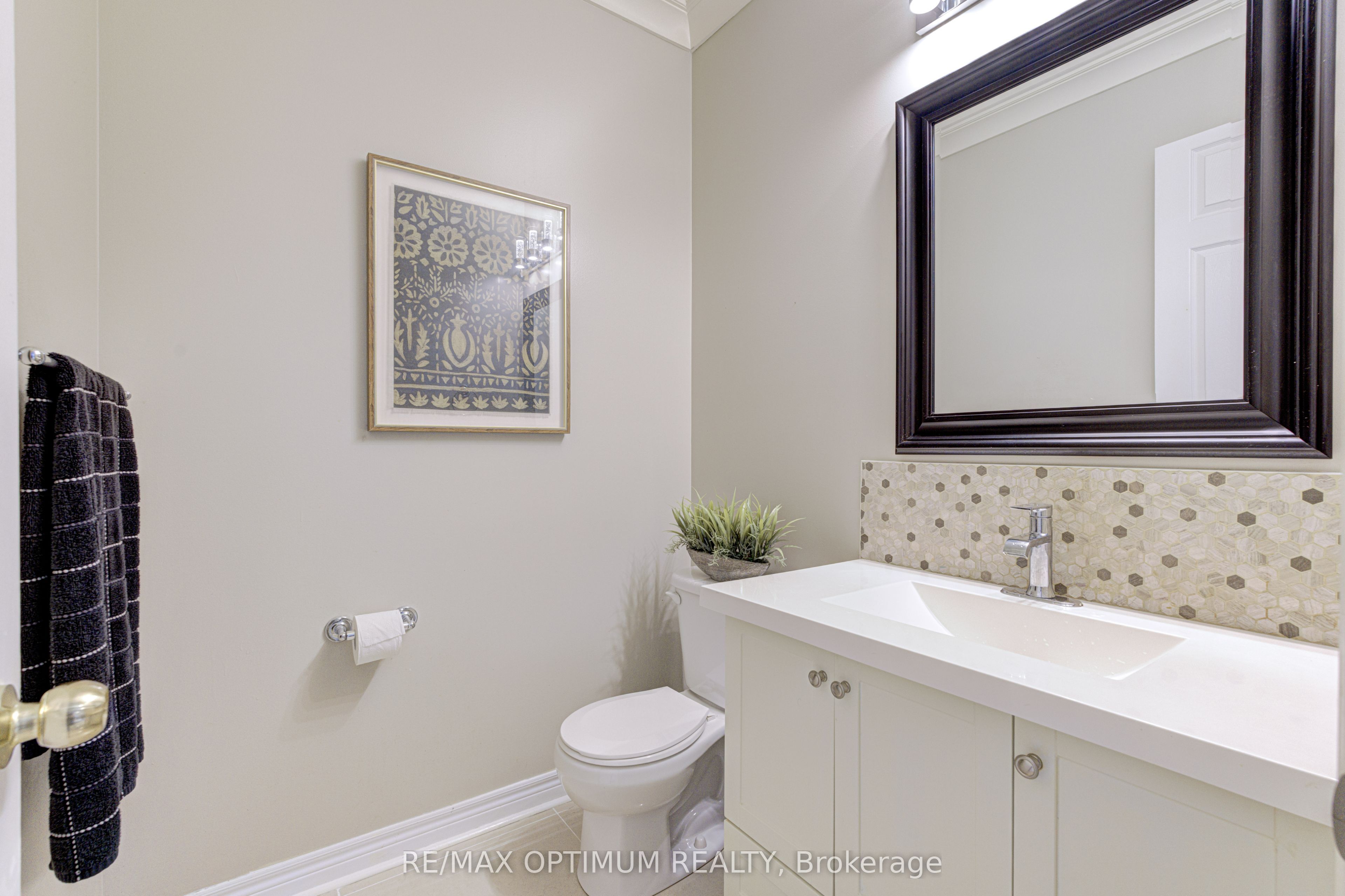 120 Canary Close Property Photo 19