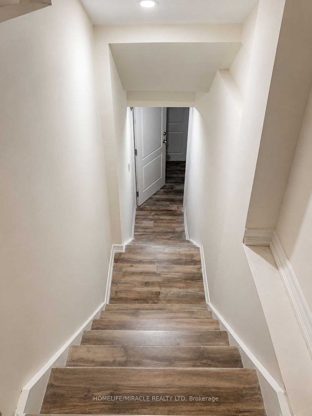 15 Golderich Drive Basement Property Photo 2
