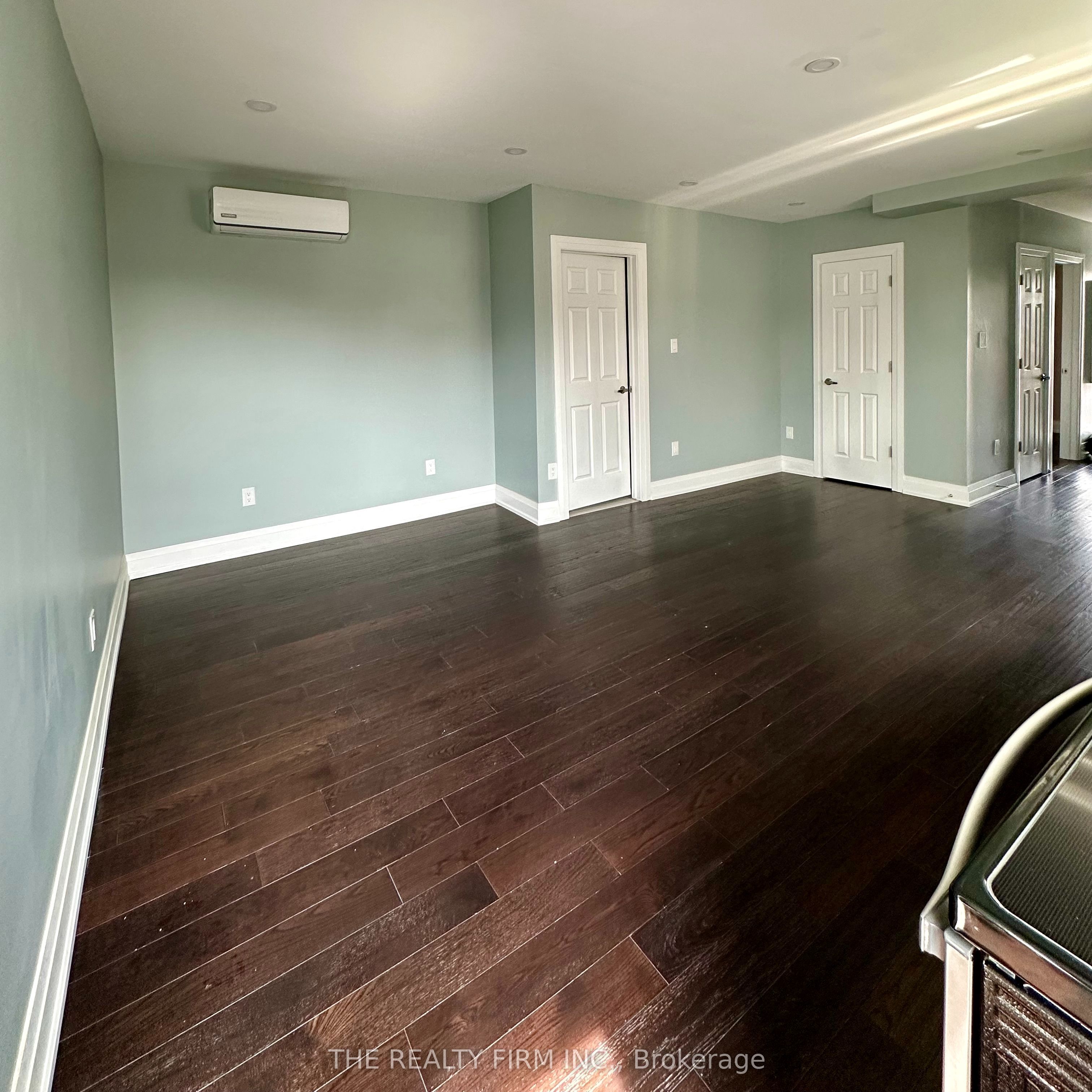 6 Lapp Street Property Photo 33