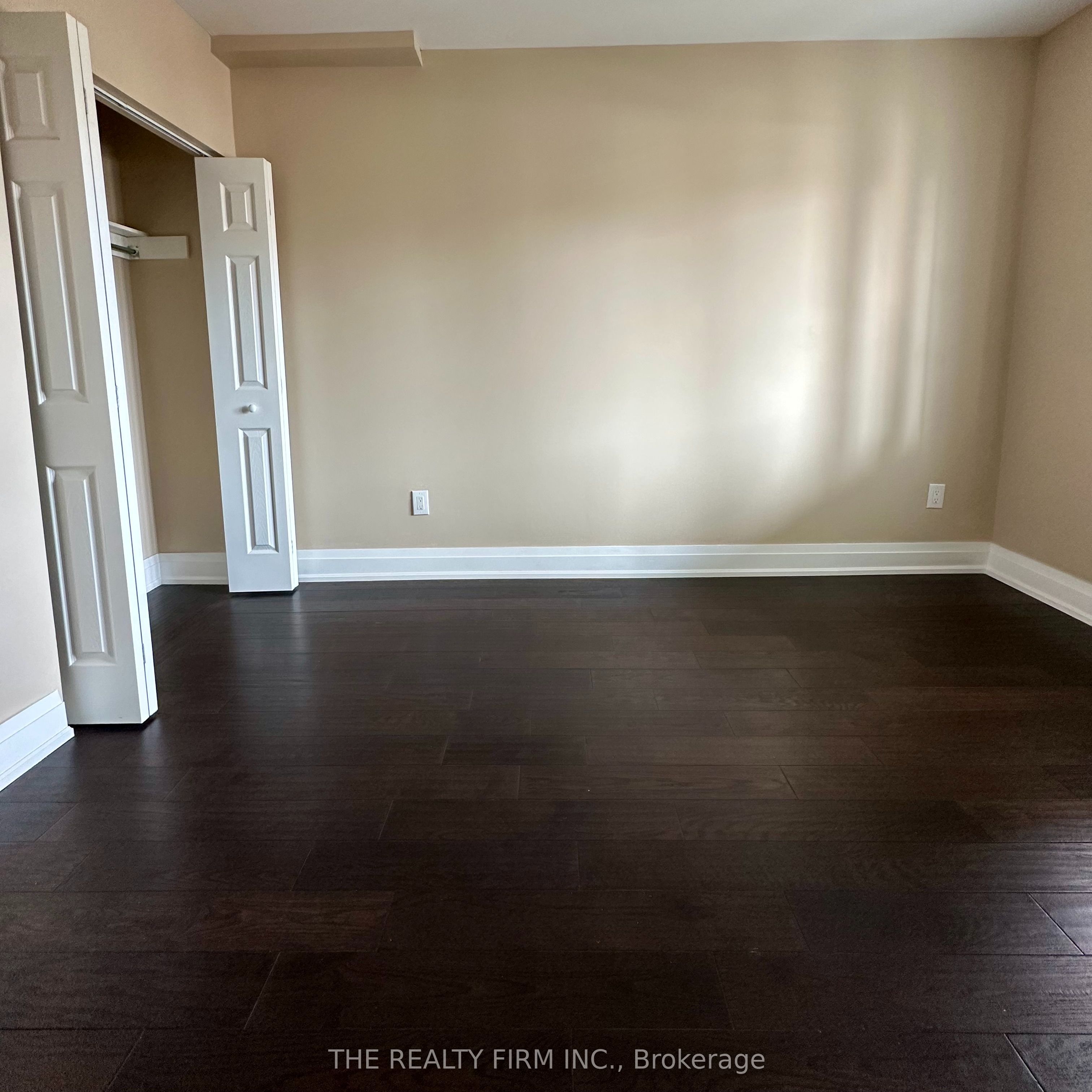 6 Lapp Street Property Photo 37
