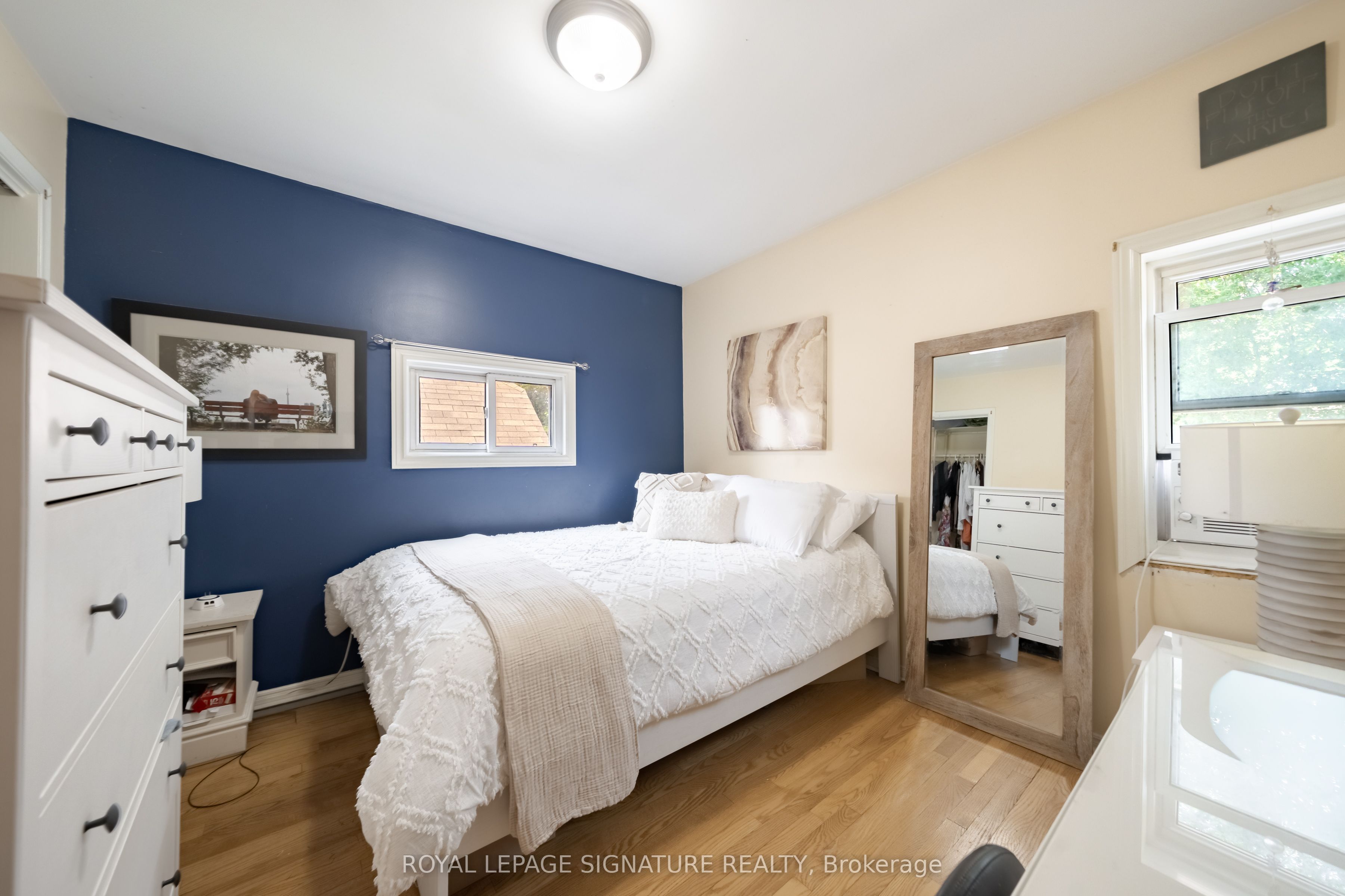 234 John Street Property Photo 19