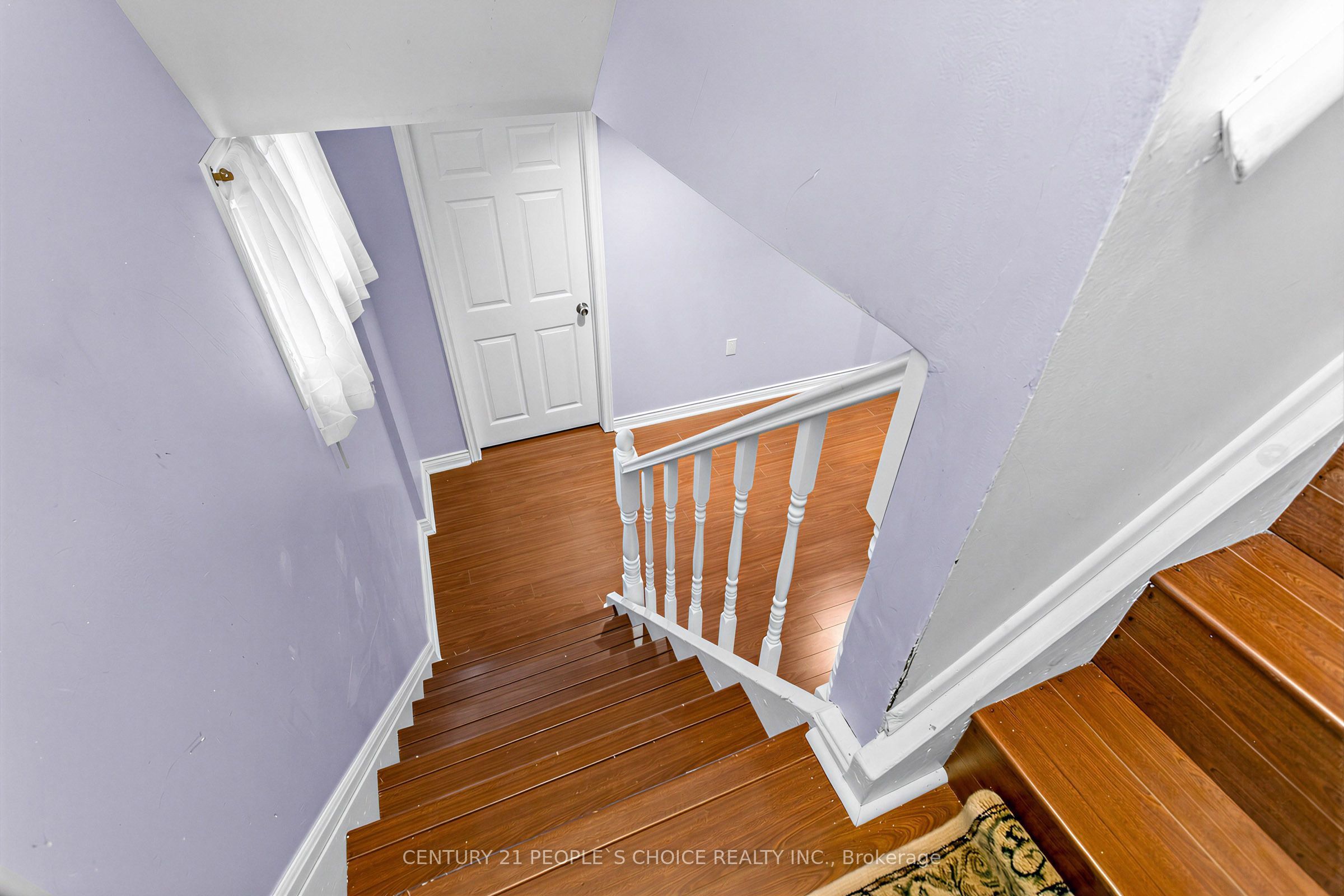 42 Dixfield Drive Lower Property Photo 2