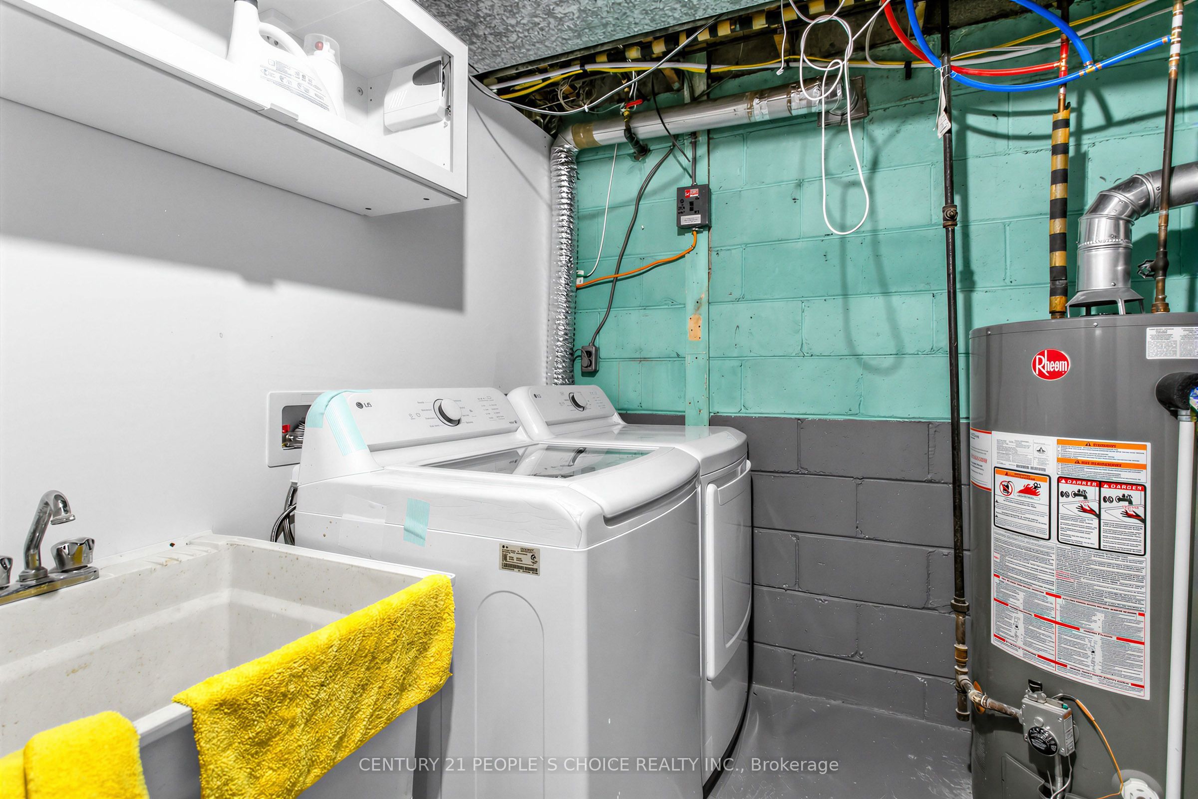 42 Dixfield Drive Lower Property Photo 24