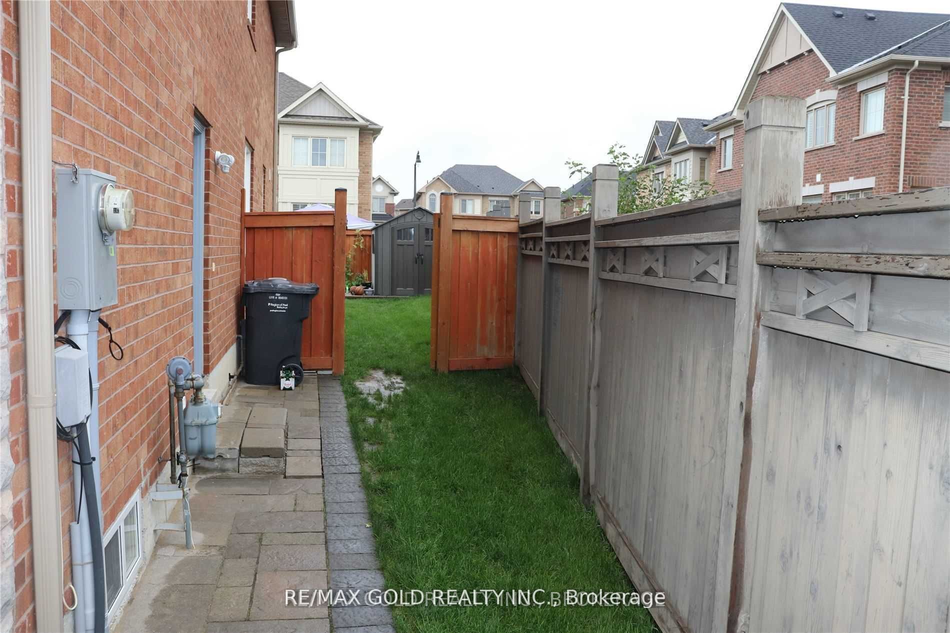 45 Biddens Square Property Photo 5