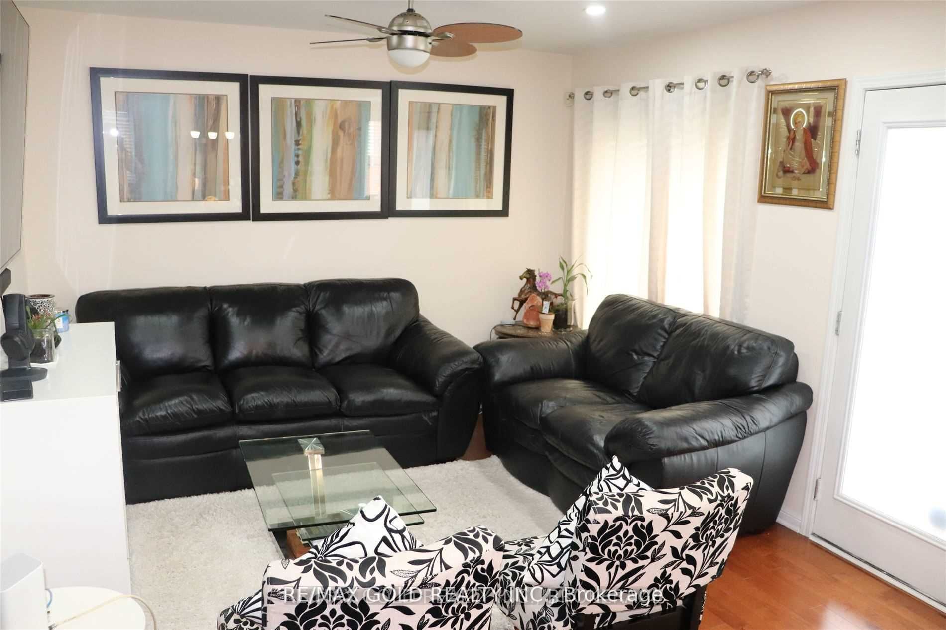 45 Biddens Square Property Photo 14