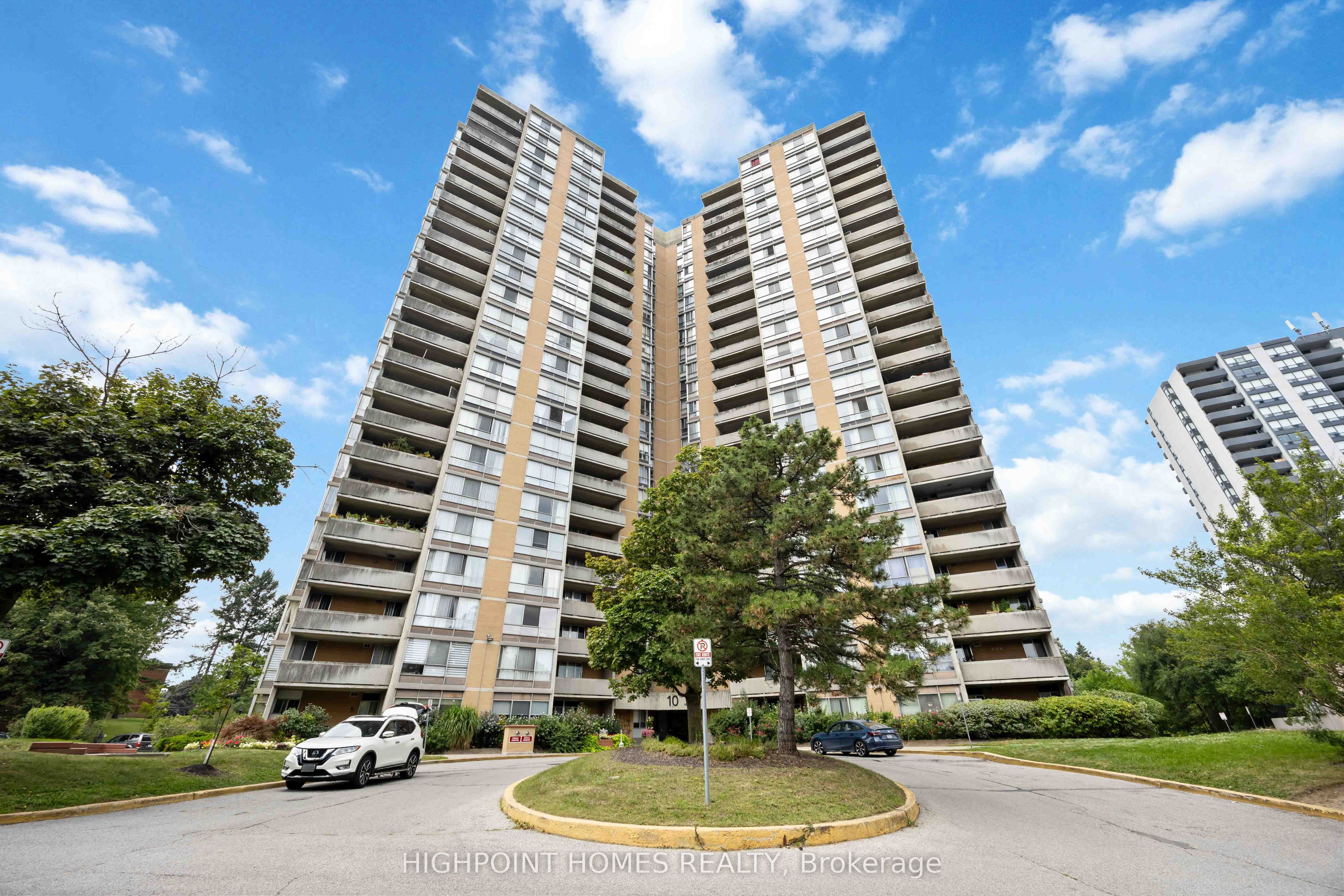 10 Martha Eaton Way 109