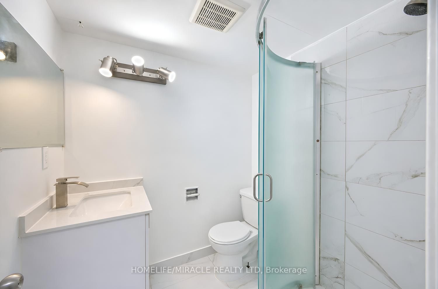 177 Westmore Drive S Property Photo 33