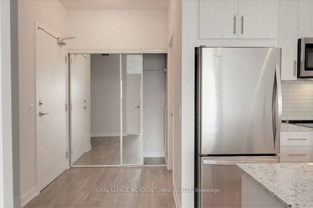 4055 Parkside Drive 2411 Property Photo 13
