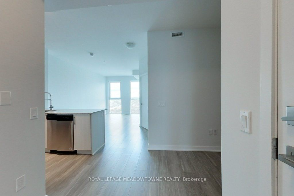 4055 Parkside Drive 2411 Property Photo 15