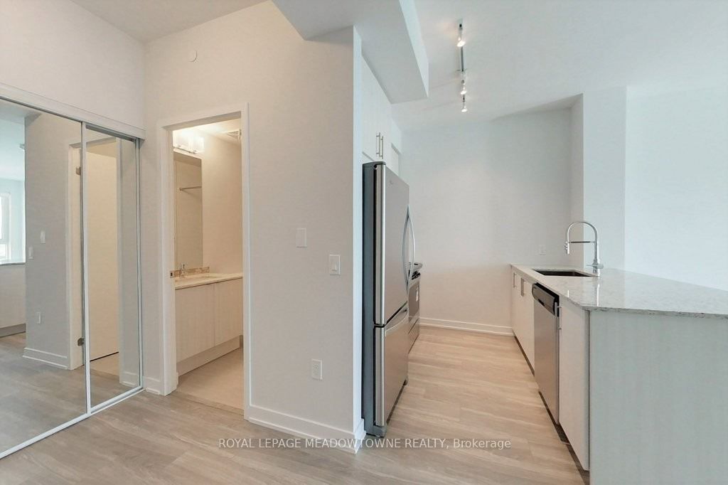 4055 Parkside Drive 2411 Property Photo 16