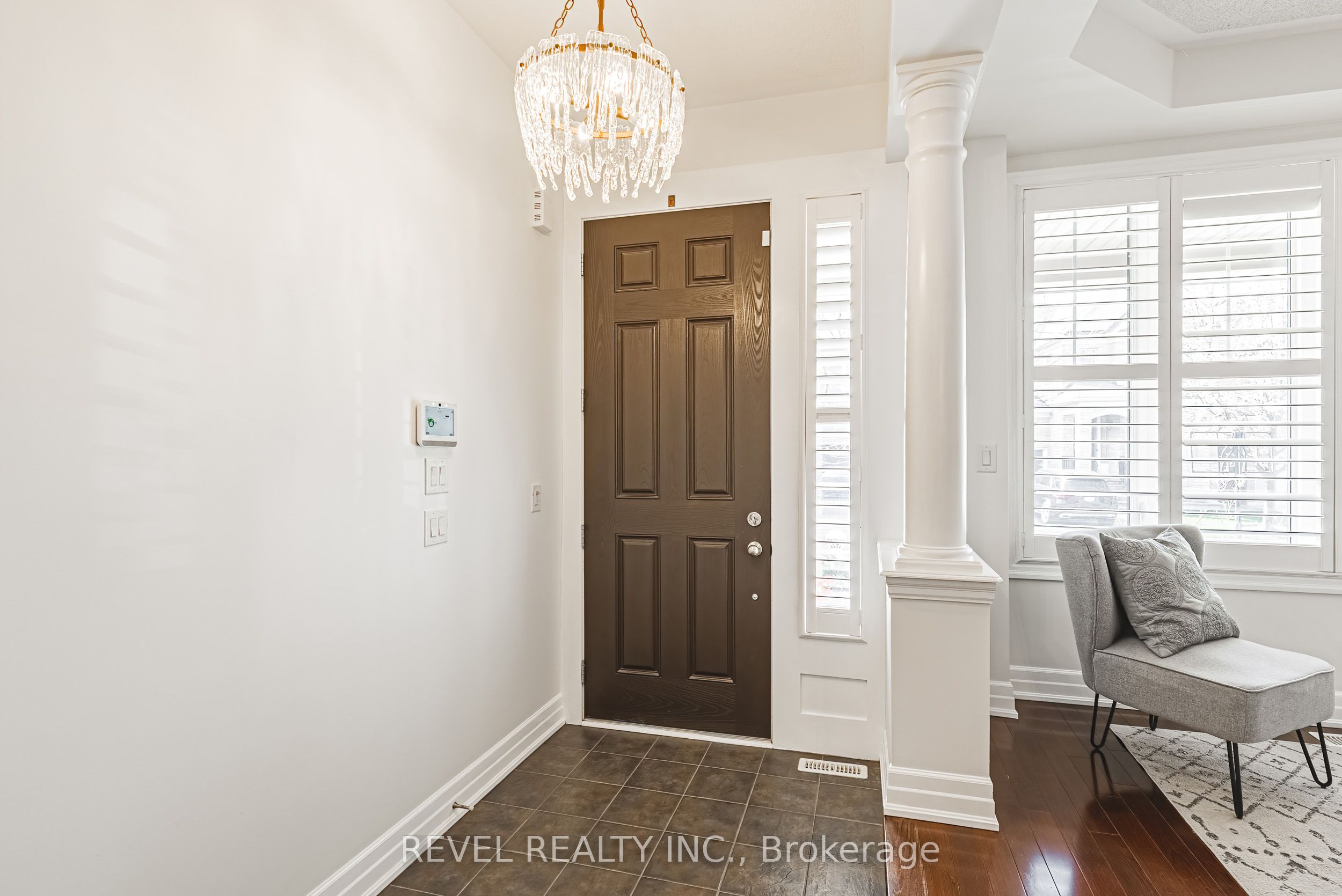 170 Forbes Terrace Property Photo 2
