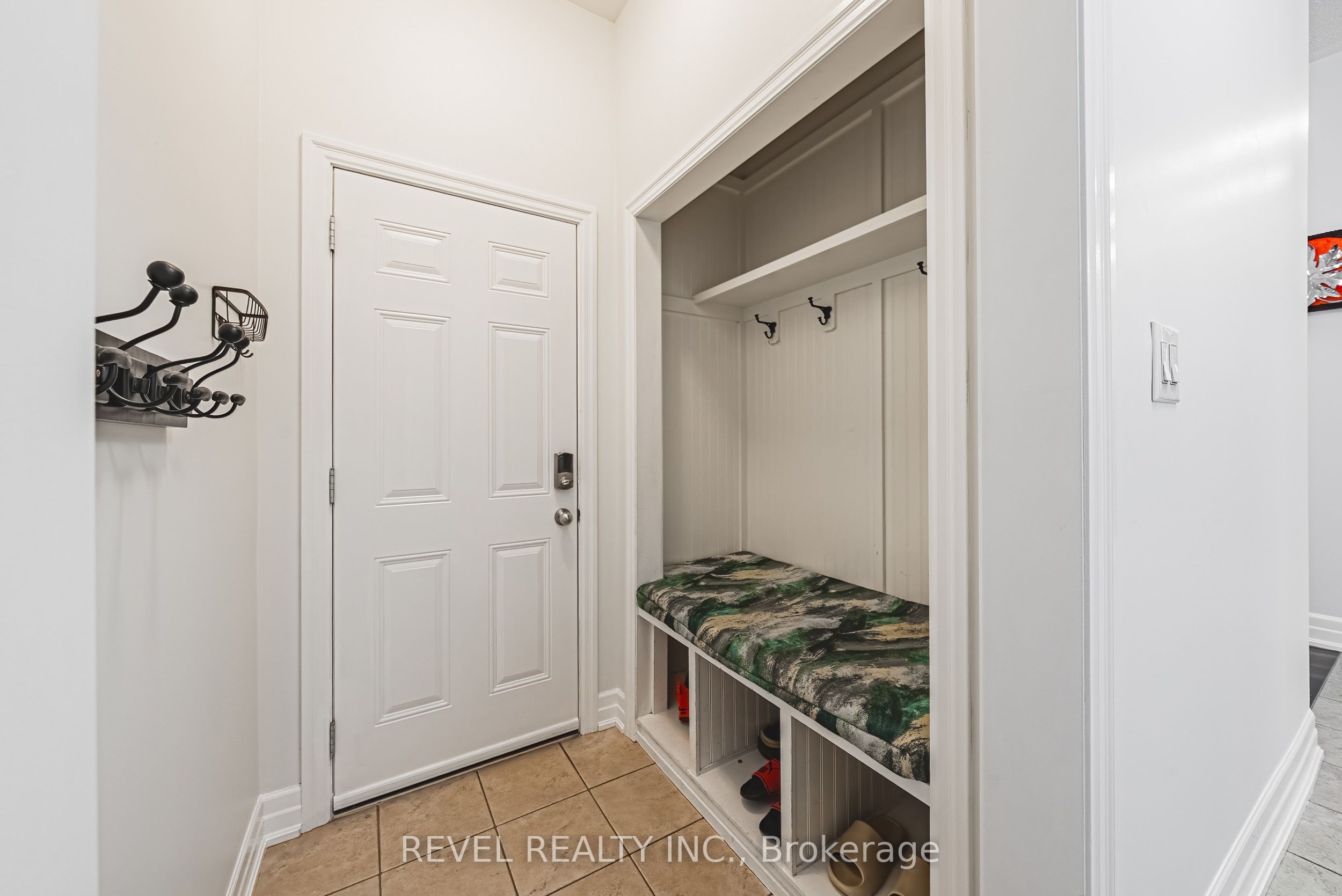 170 Forbes Terrace Property Photo 16