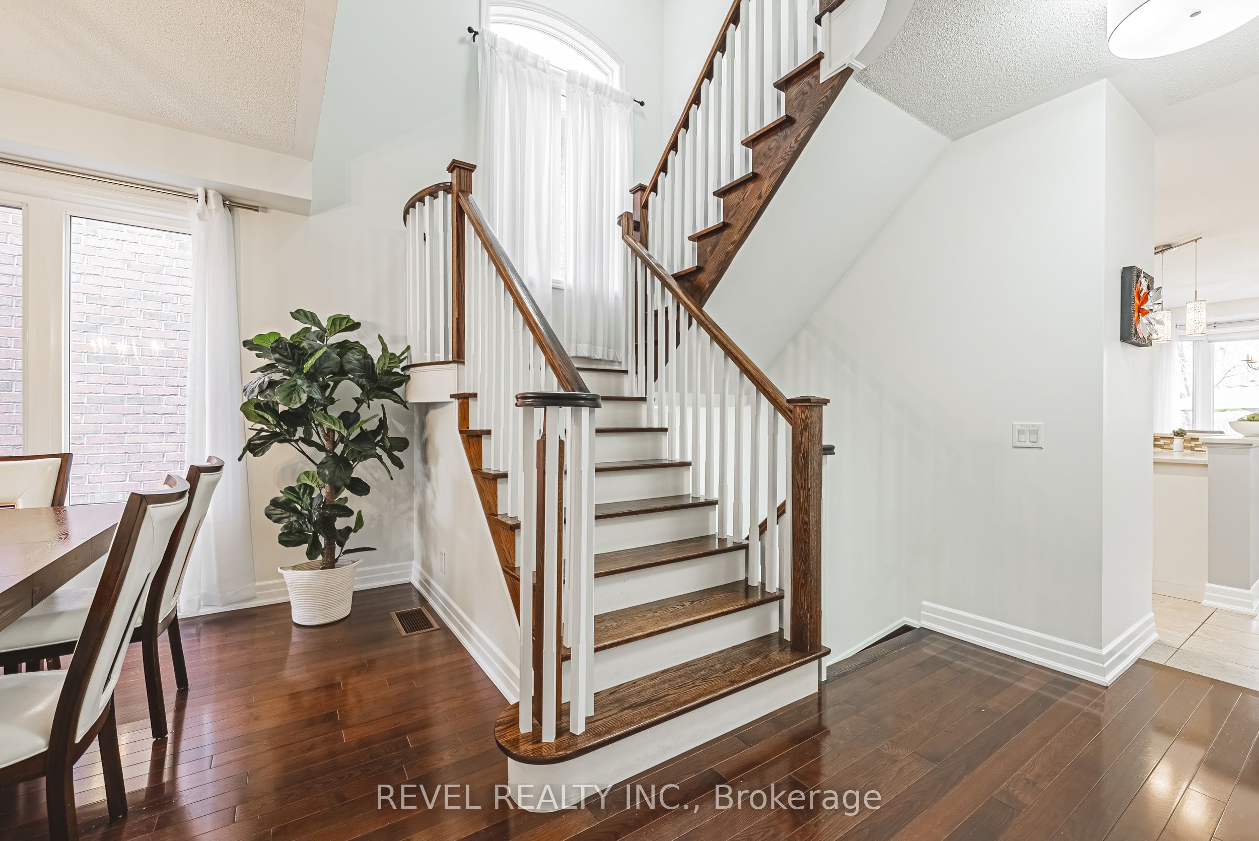 170 Forbes Terrace Property Photo 18