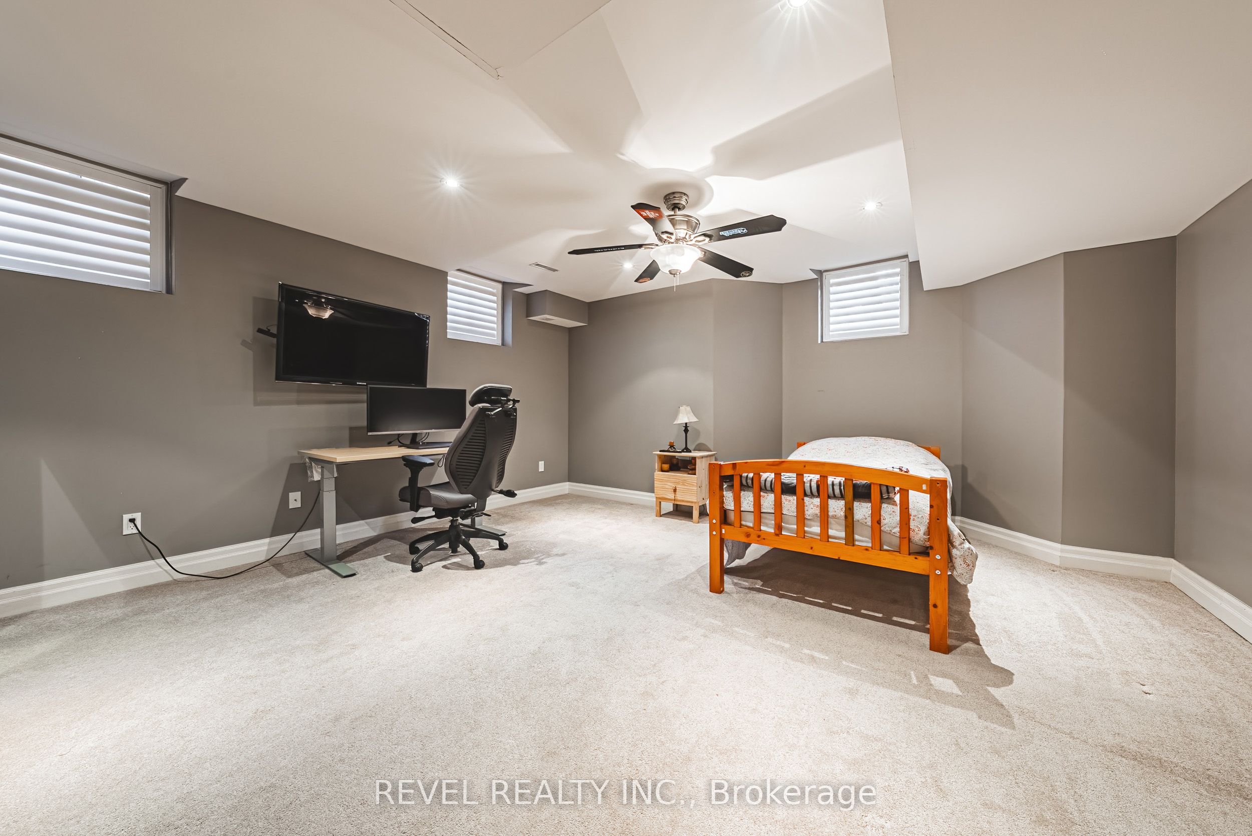170 Forbes Terrace Property Photo 39