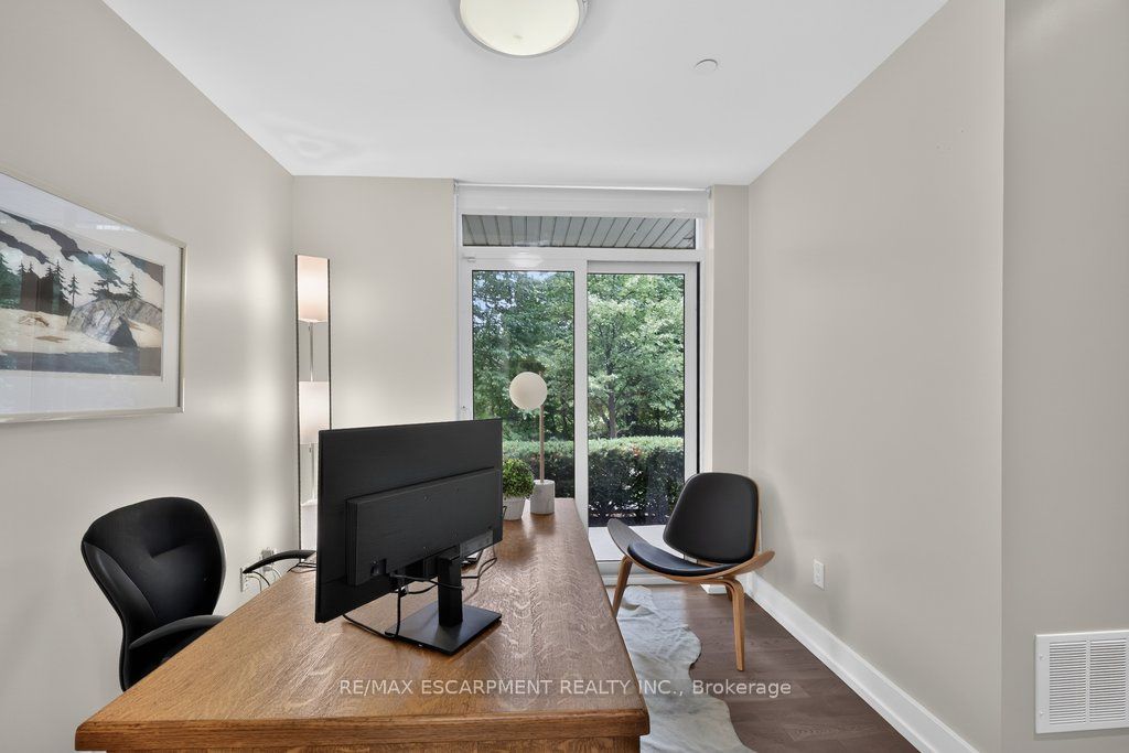 21 Godfreys Lane Property Photo 6