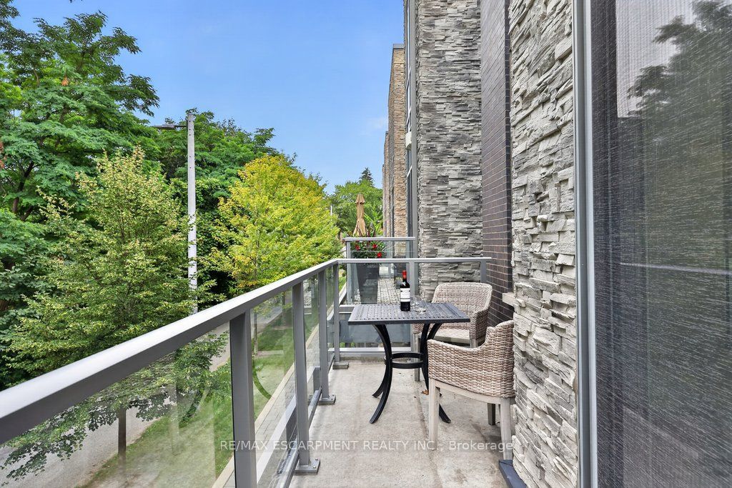 21 Godfreys Lane Property Photo 18