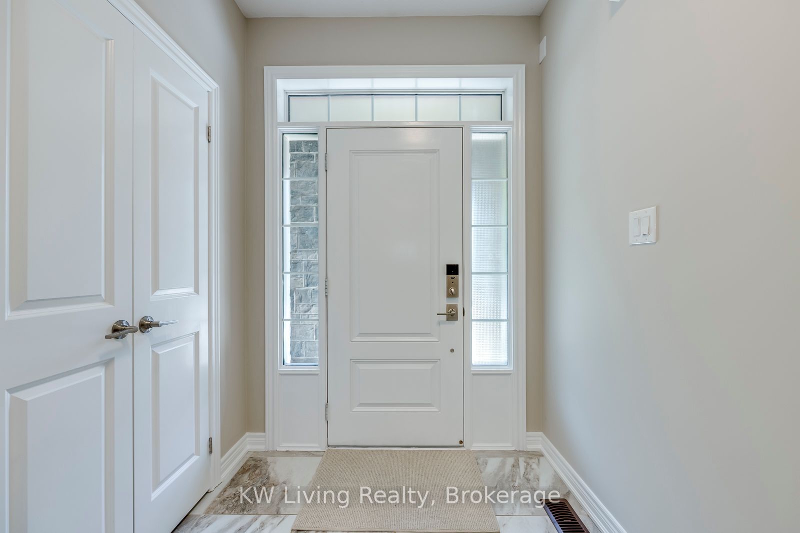 3291 Mockingbird Common Property Photo 3