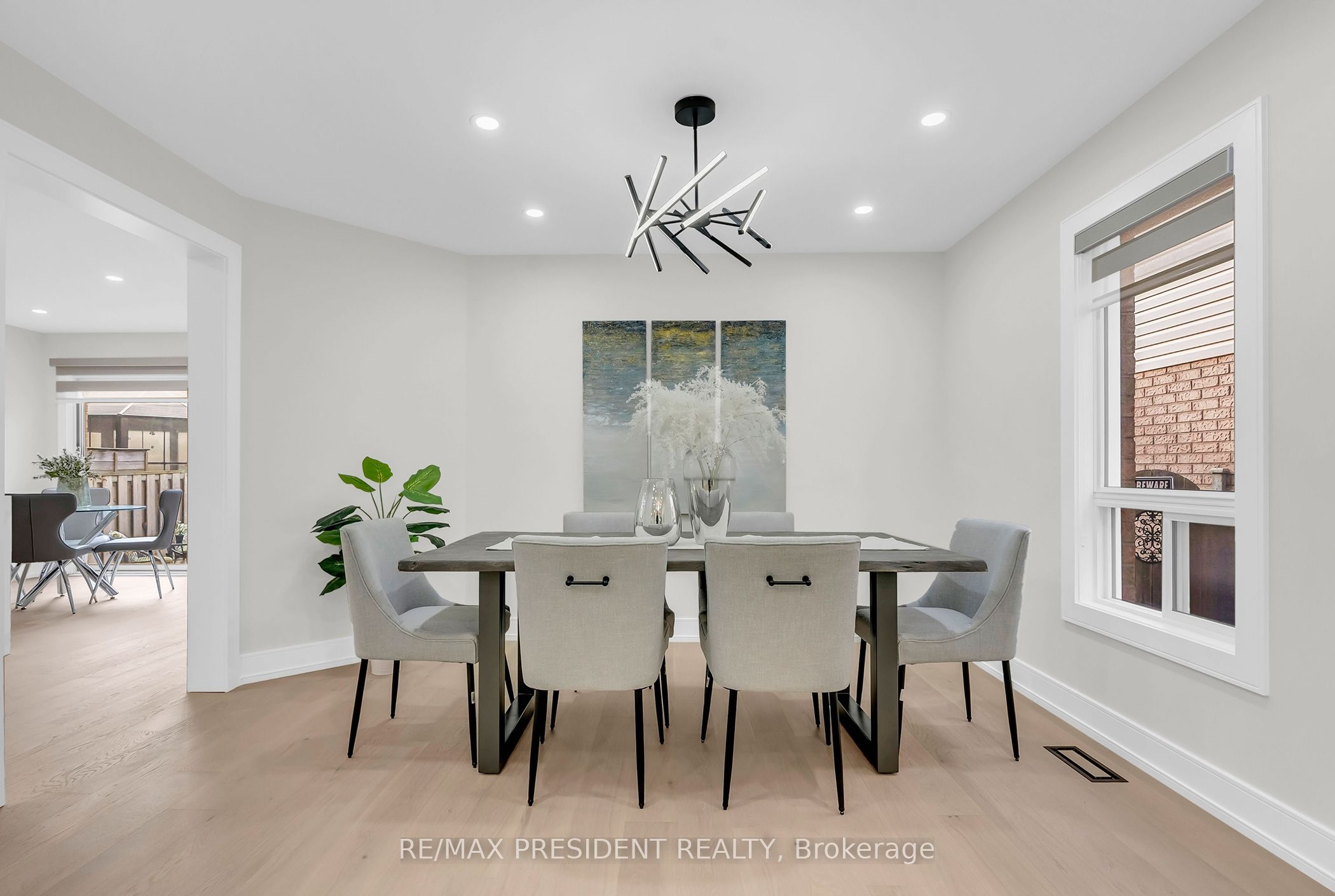 2362 Bankside Drive Property Photo 10