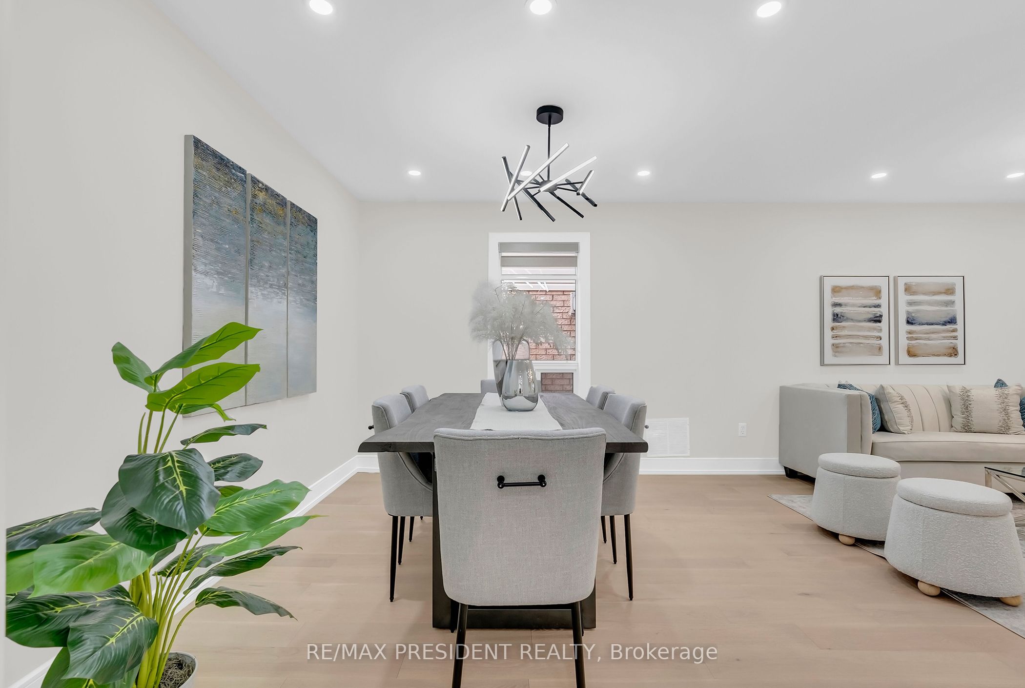 2362 Bankside Drive Property Photo 11