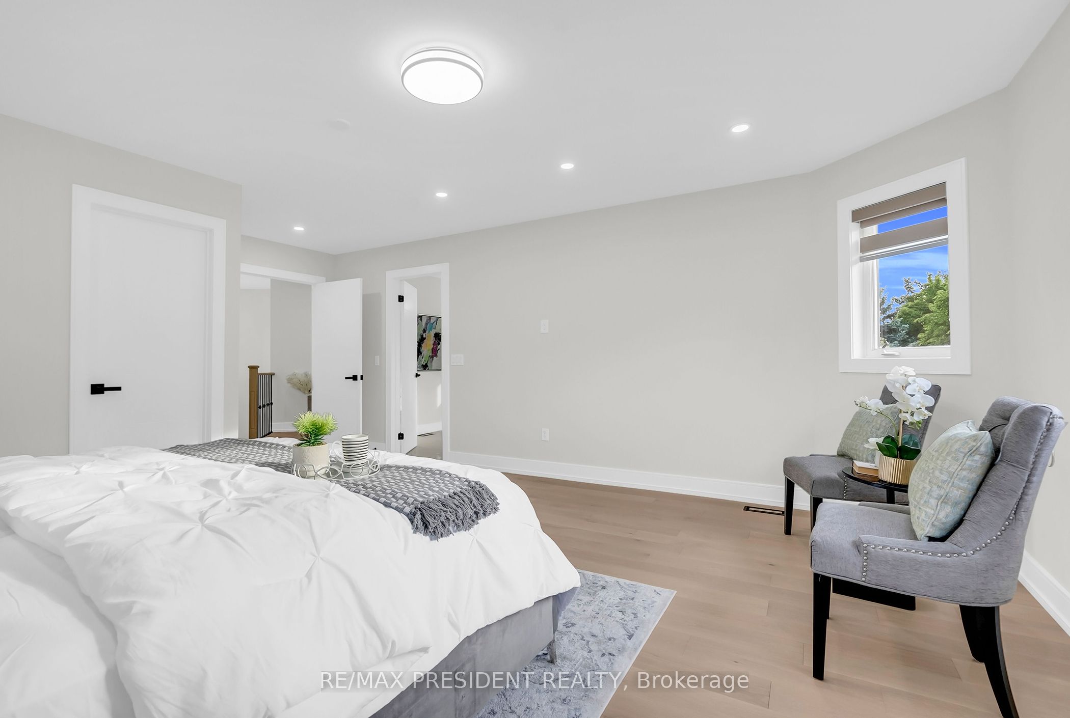2362 Bankside Drive Property Photo 25