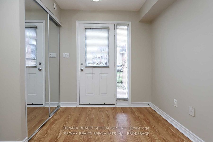 4620 Guildwood Way 44 Property Photo 4