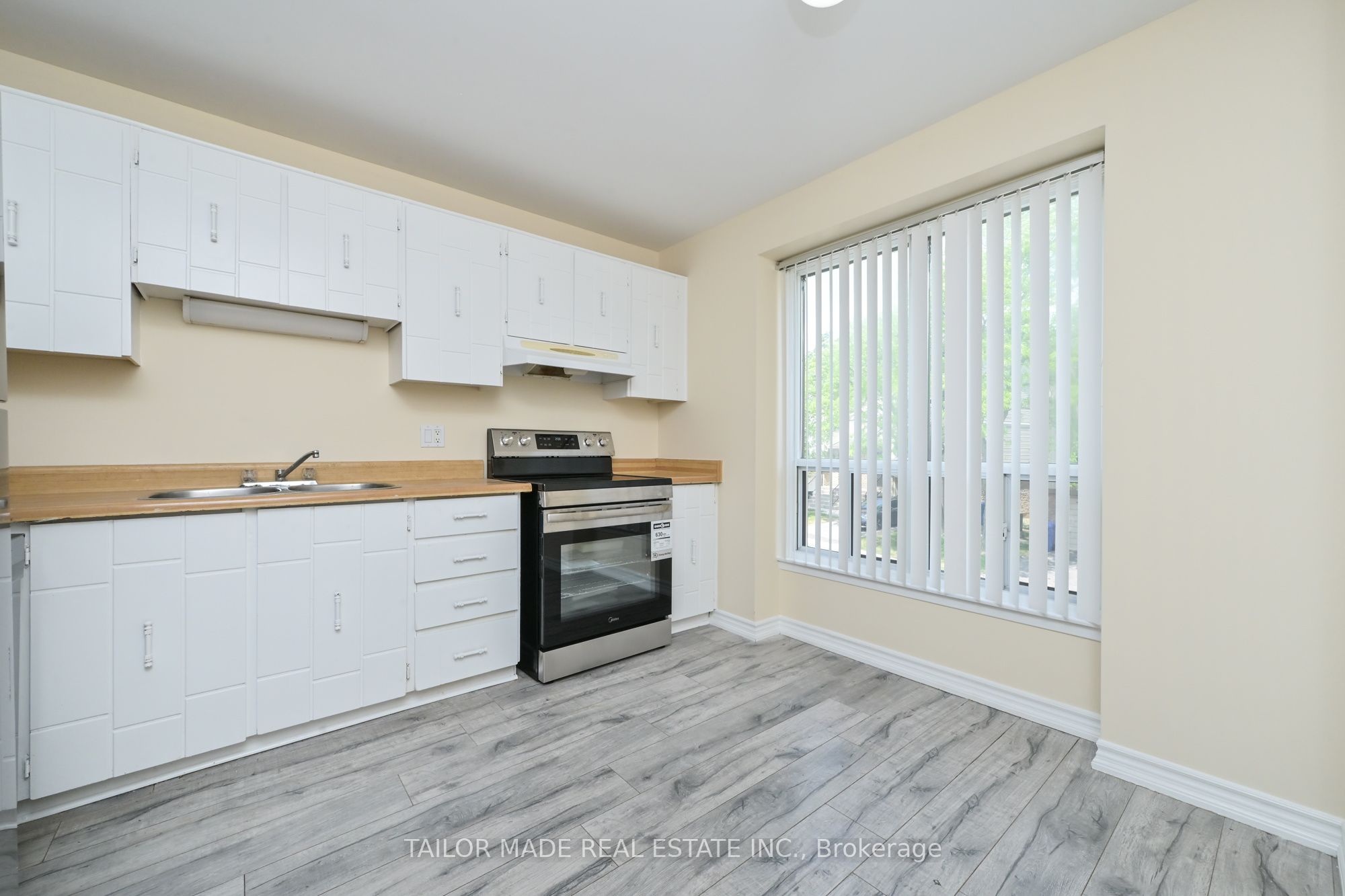 79 Guildford Crescent 79 Property Photo 4