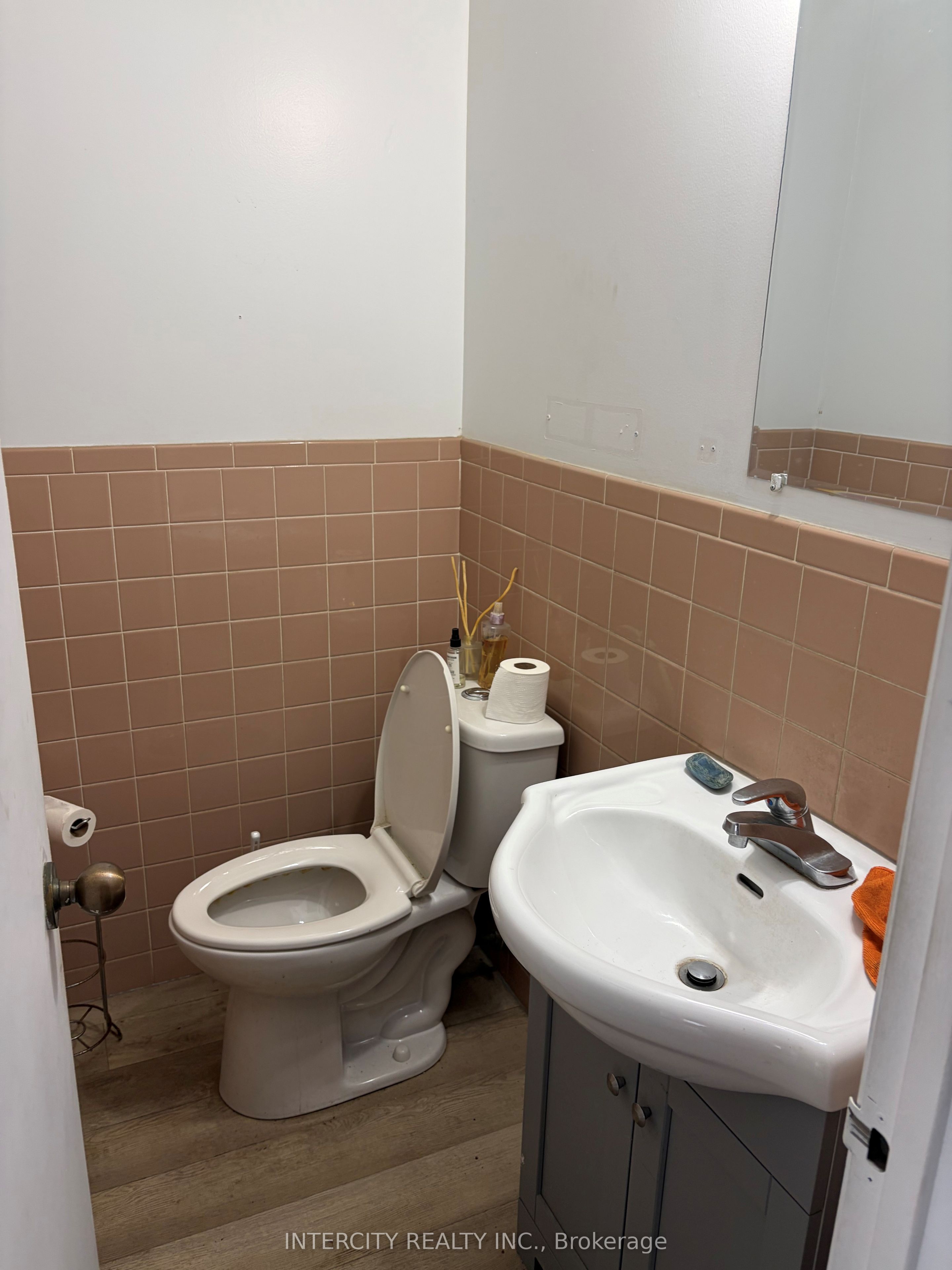 101 Toro Road 16 Property Photo 12