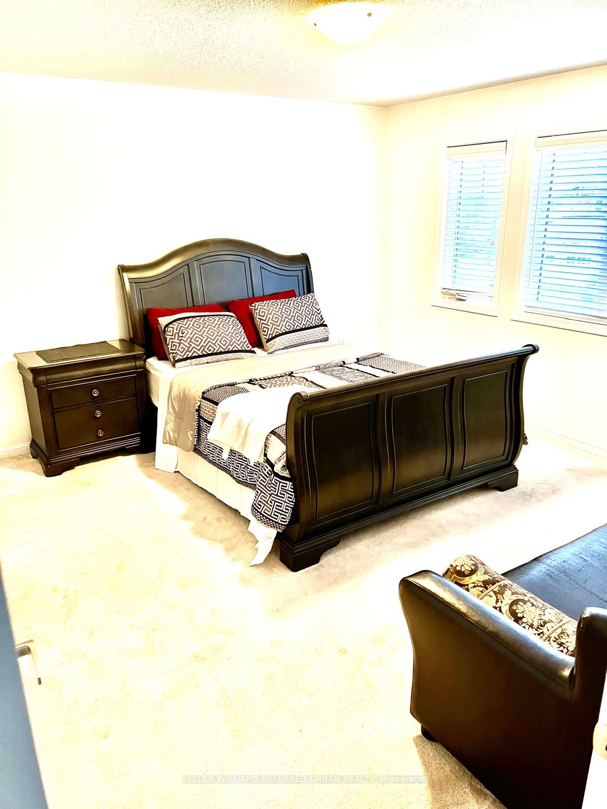1069 Farmstead Drive Property Photo 3