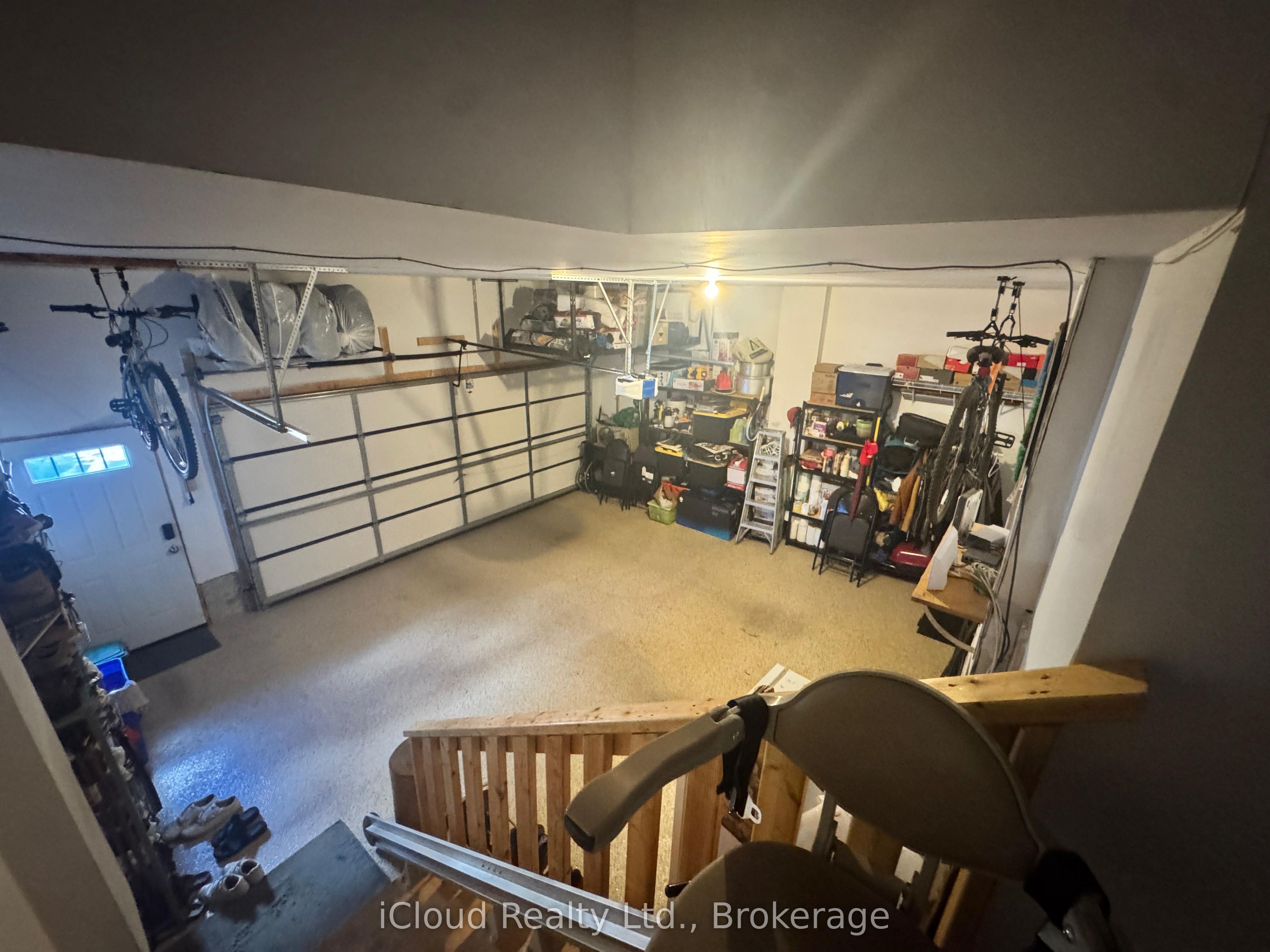 126 Burnhamthorpe Road E Property Photo 23