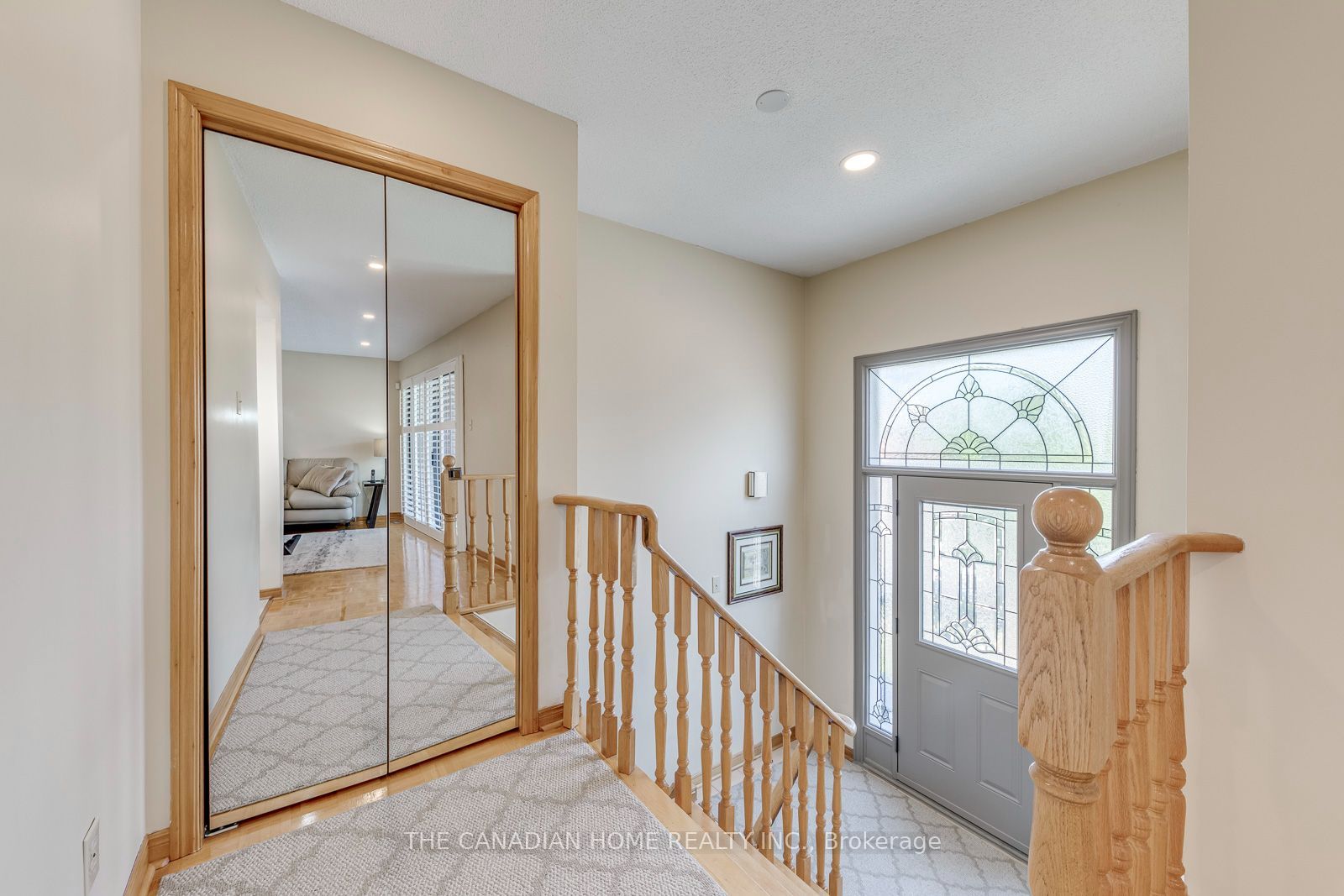 5472 Bourget Drive Property Photo 4