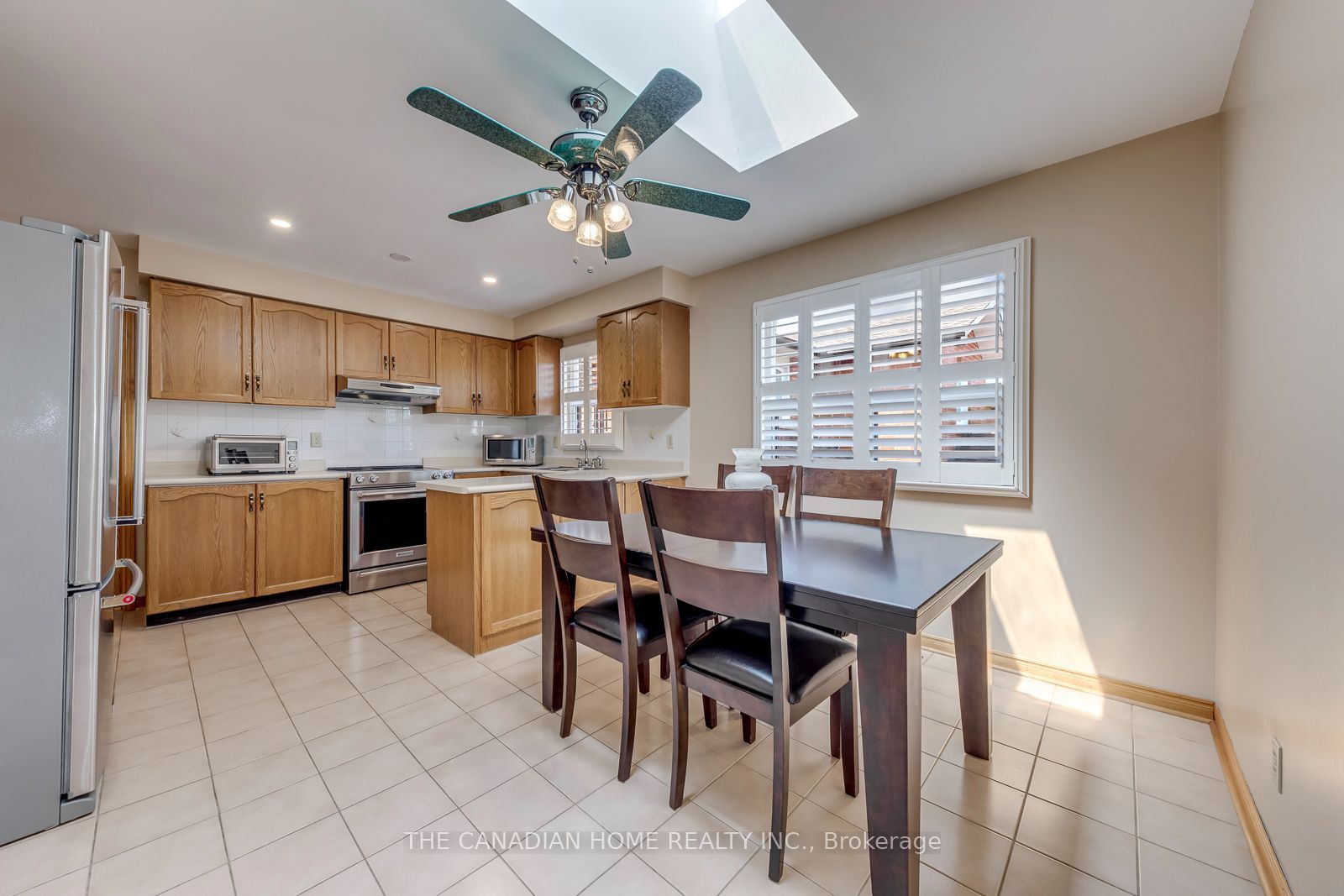 5472 Bourget Drive Property Photo 16