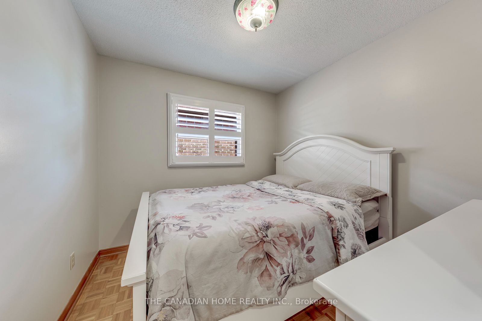 5472 Bourget Drive Property Photo 25