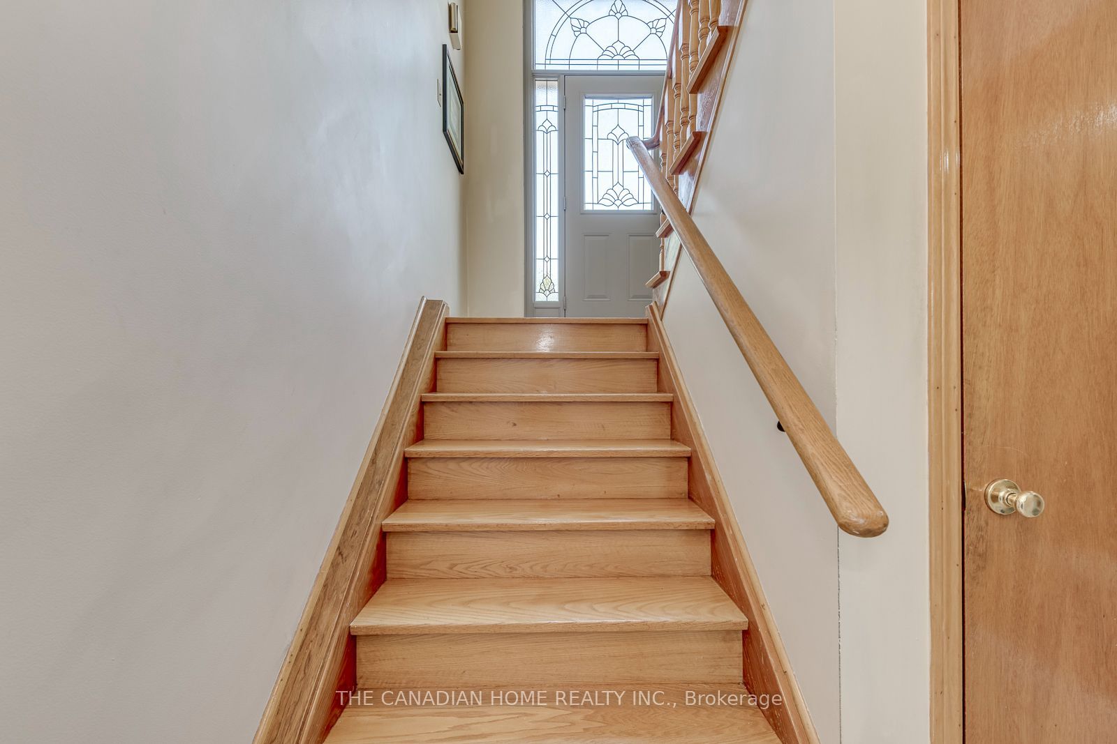 5472 Bourget Drive Property Photo 27