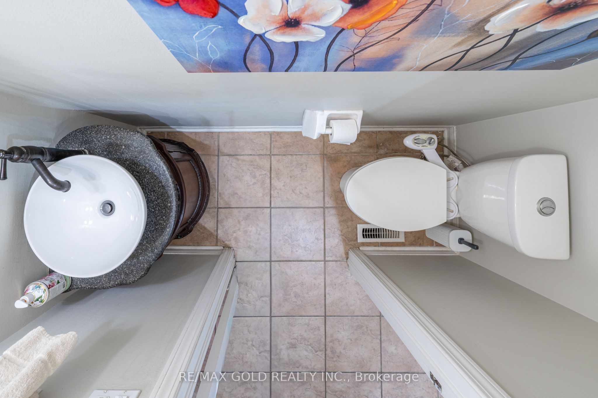 141 Whitwell Drive Property Photo 17