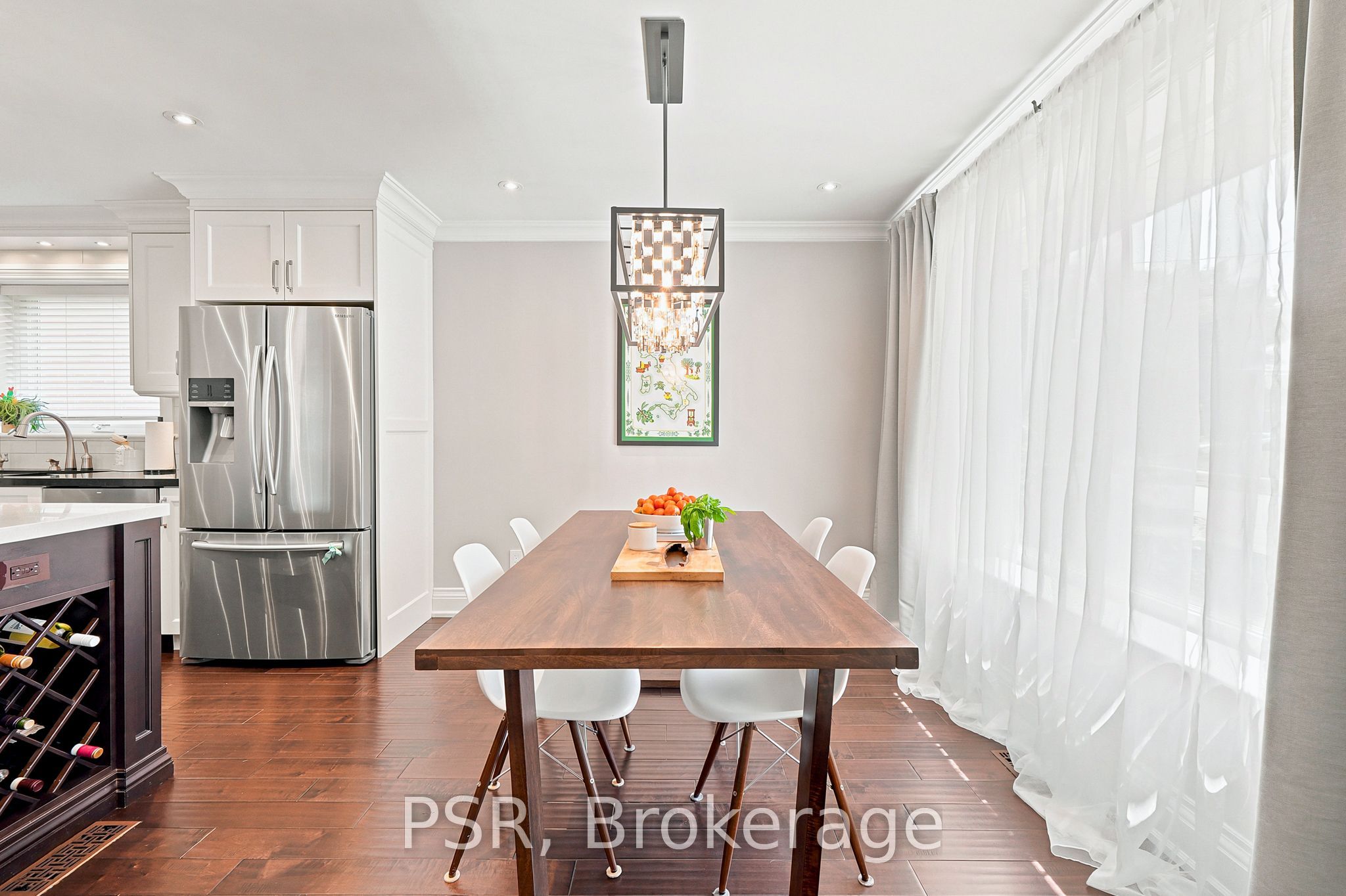 61 Robinglade Drive Property Photo 11