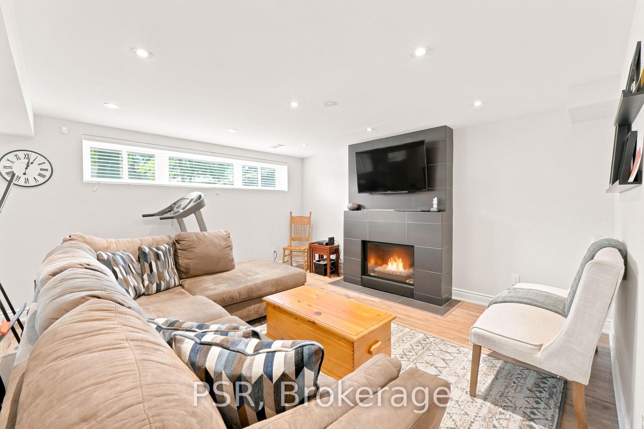 61 Robinglade Drive Property Photo 31