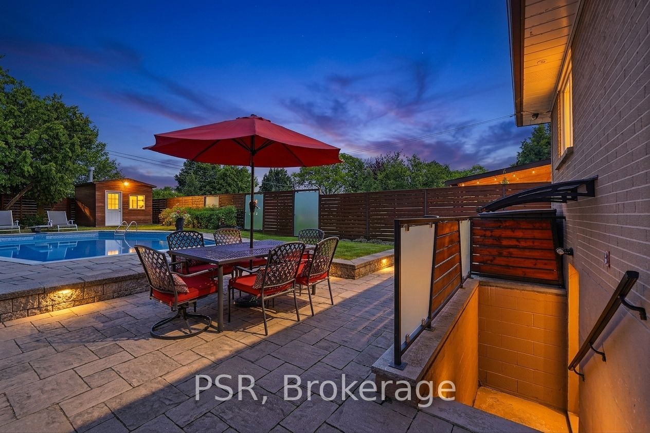 61 Robinglade Drive Property Photo 50