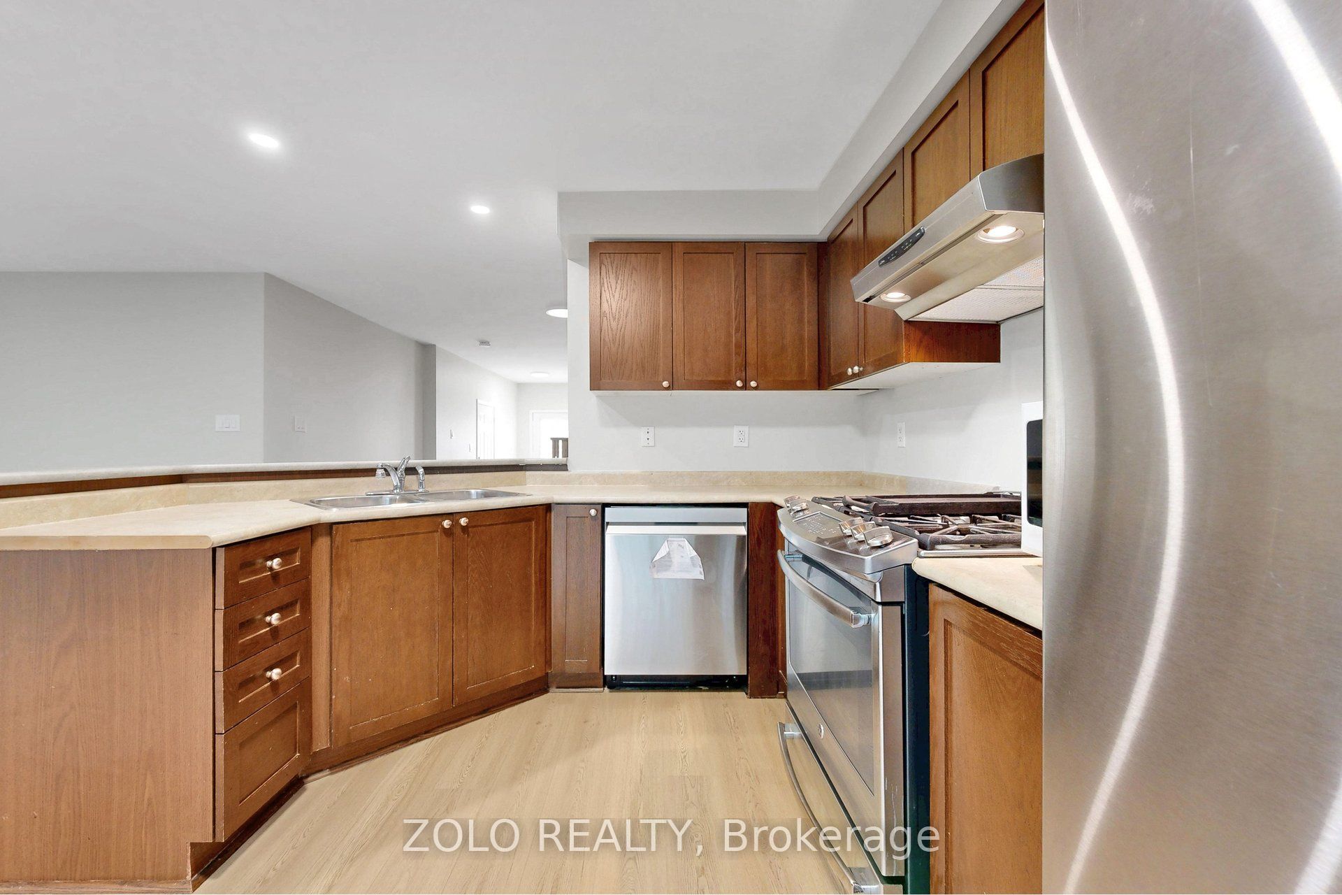 128 Van Fleet Terr Property Photo 21