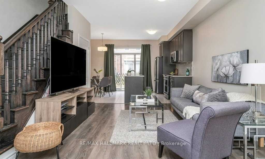 636 Evans Avenue 3 Property Photo 4